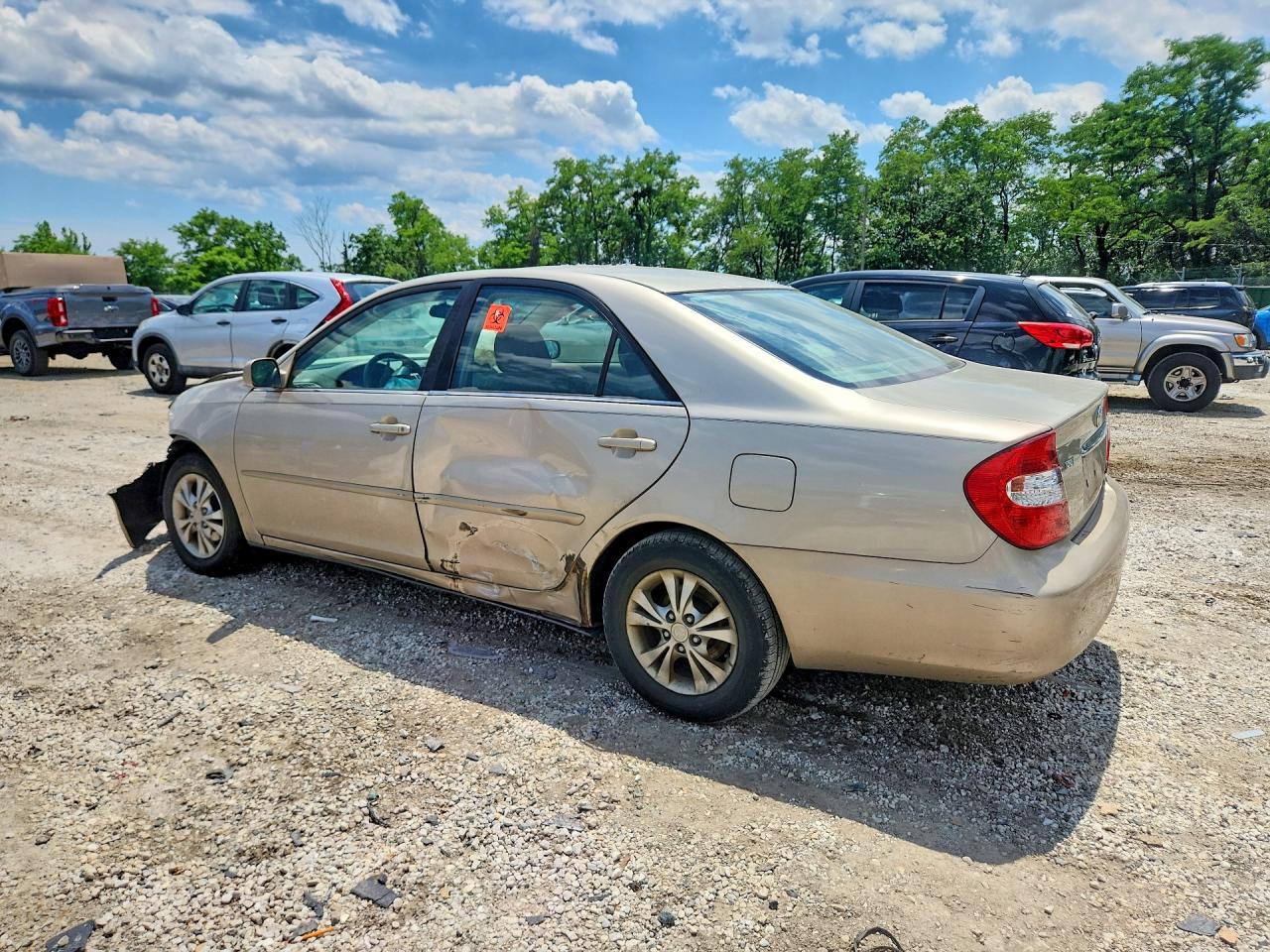 2004 Toyota Camry Le V6 Beige vin: 4T1BF30K94U078460