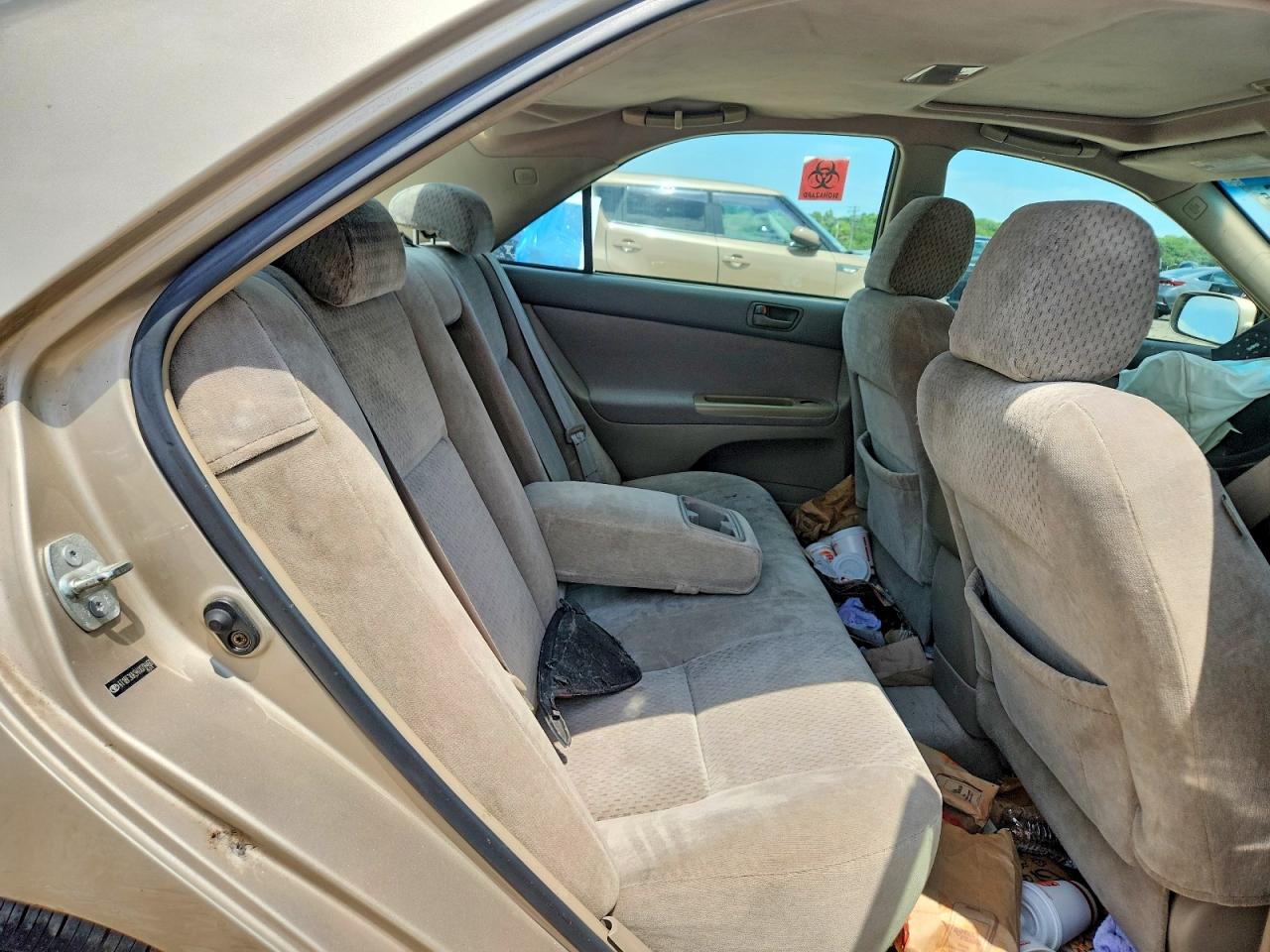 2004 Toyota Camry Le V6 Beige vin: 4T1BF30K94U078460