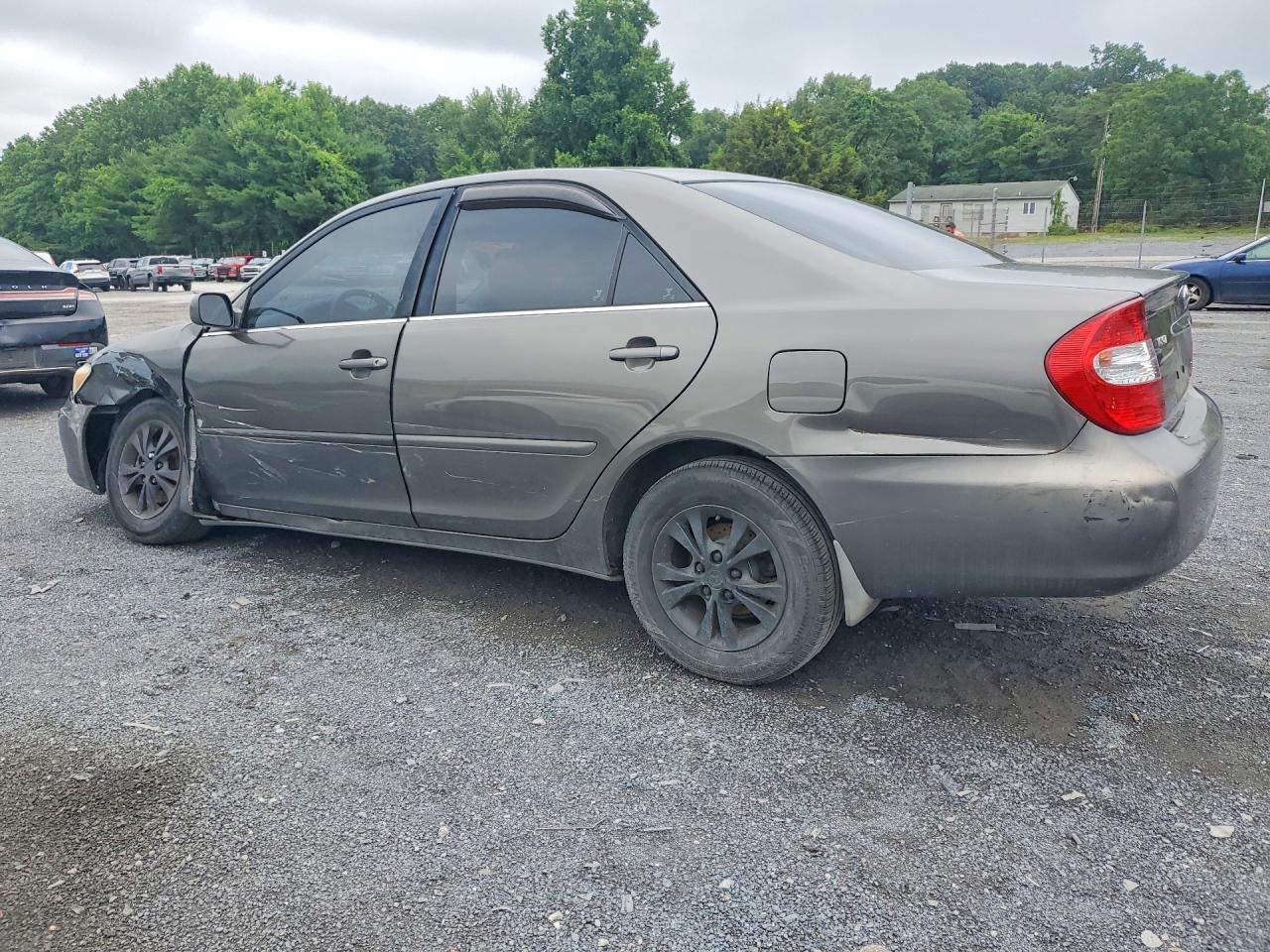 2004 Toyota Camry Le V6 Gray vin: 4T1BF30K94U586363