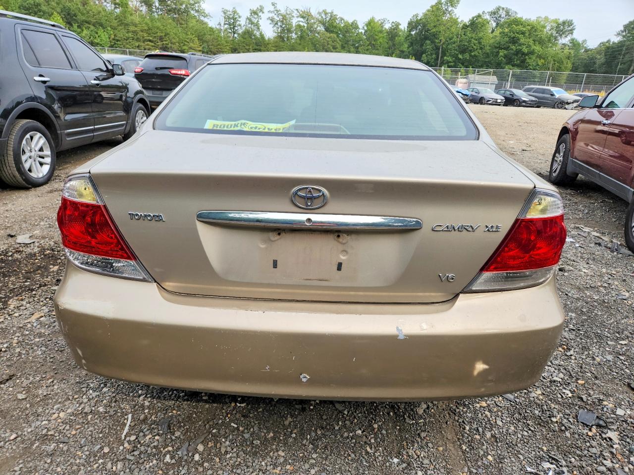 2005 Toyota Camry Xle V6 Желто-коричневый vin: 4T1BF30K95U090755