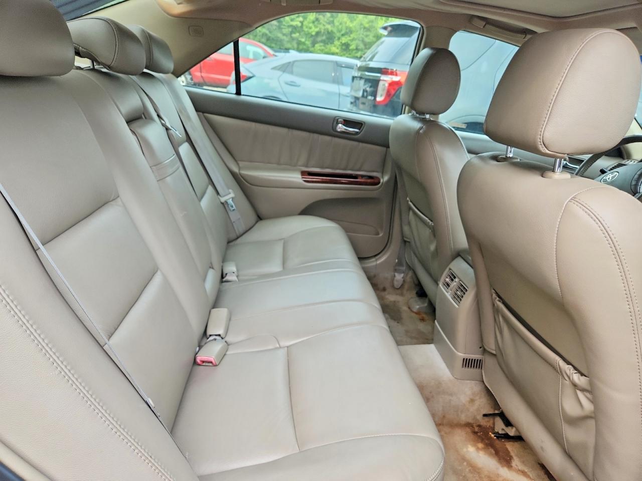 2005 Toyota Camry Xle V6 Желто-коричневый vin: 4T1BF30K95U090755