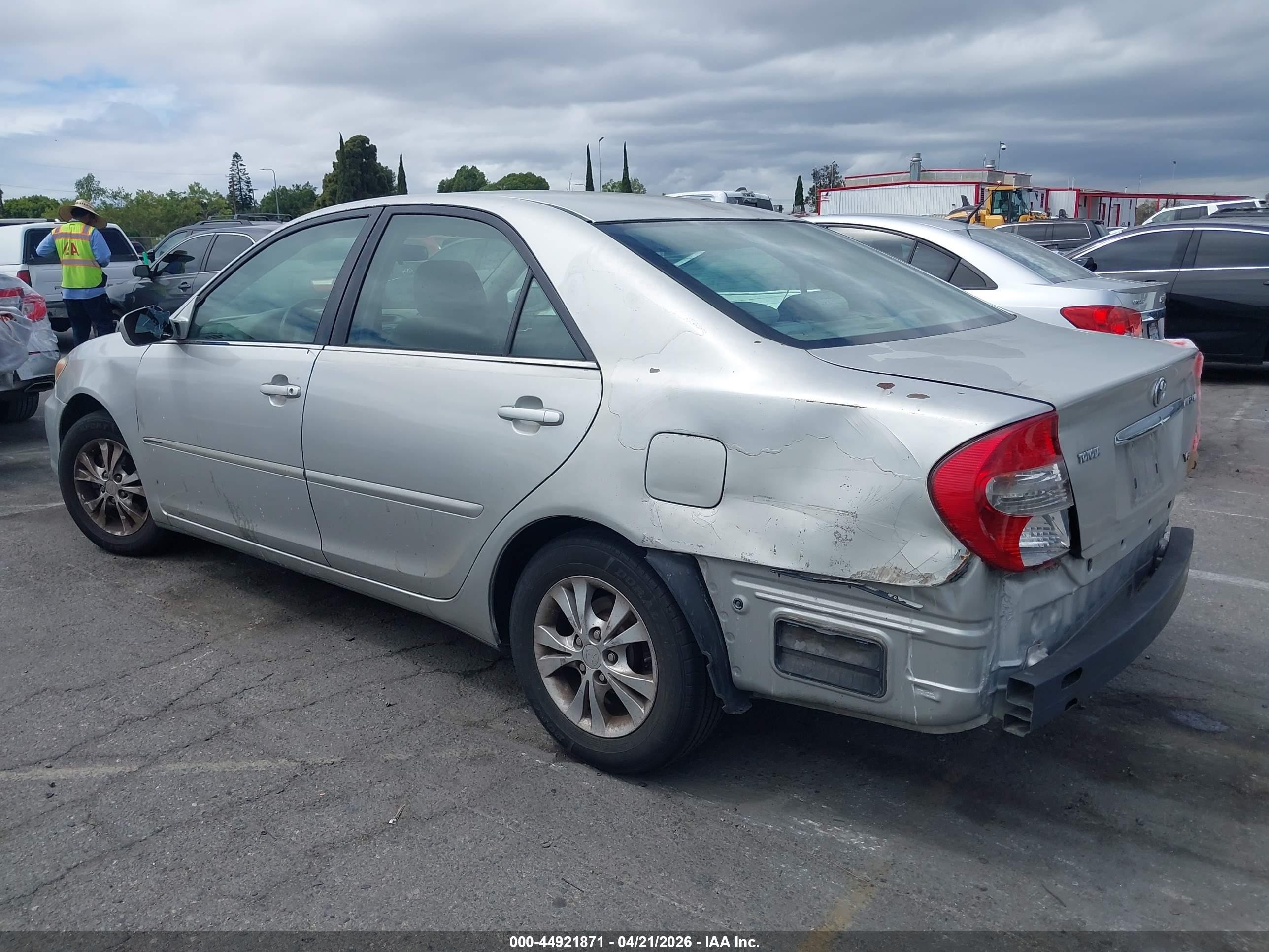 2005 Toyota Camry Le V6 Silver vin: 4T1BF30K95U602630