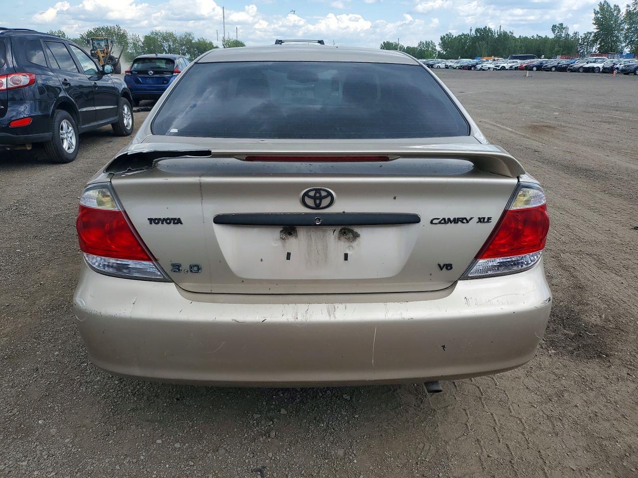 2005 Toyota Camry Le/xle/se Beige vin: 4T1BF30K95U606063