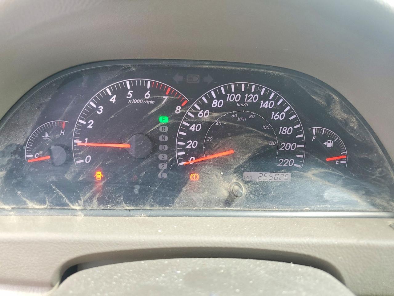 2005 Toyota Camry Le/xle/se Beige vin: 4T1BF30K95U606063