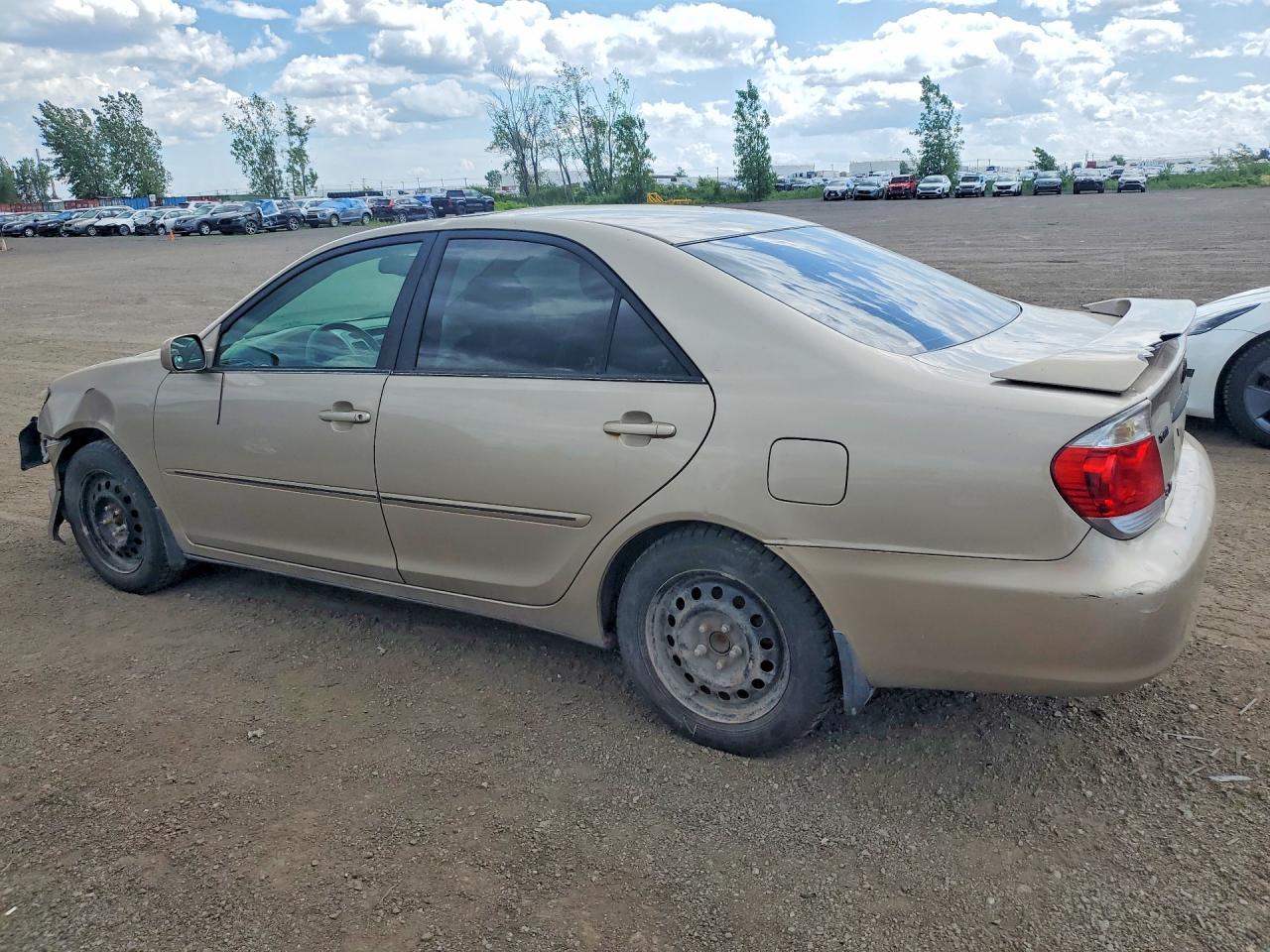 2005 Toyota Camry Le/xle/se Beige vin: 4T1BF30K95U606063