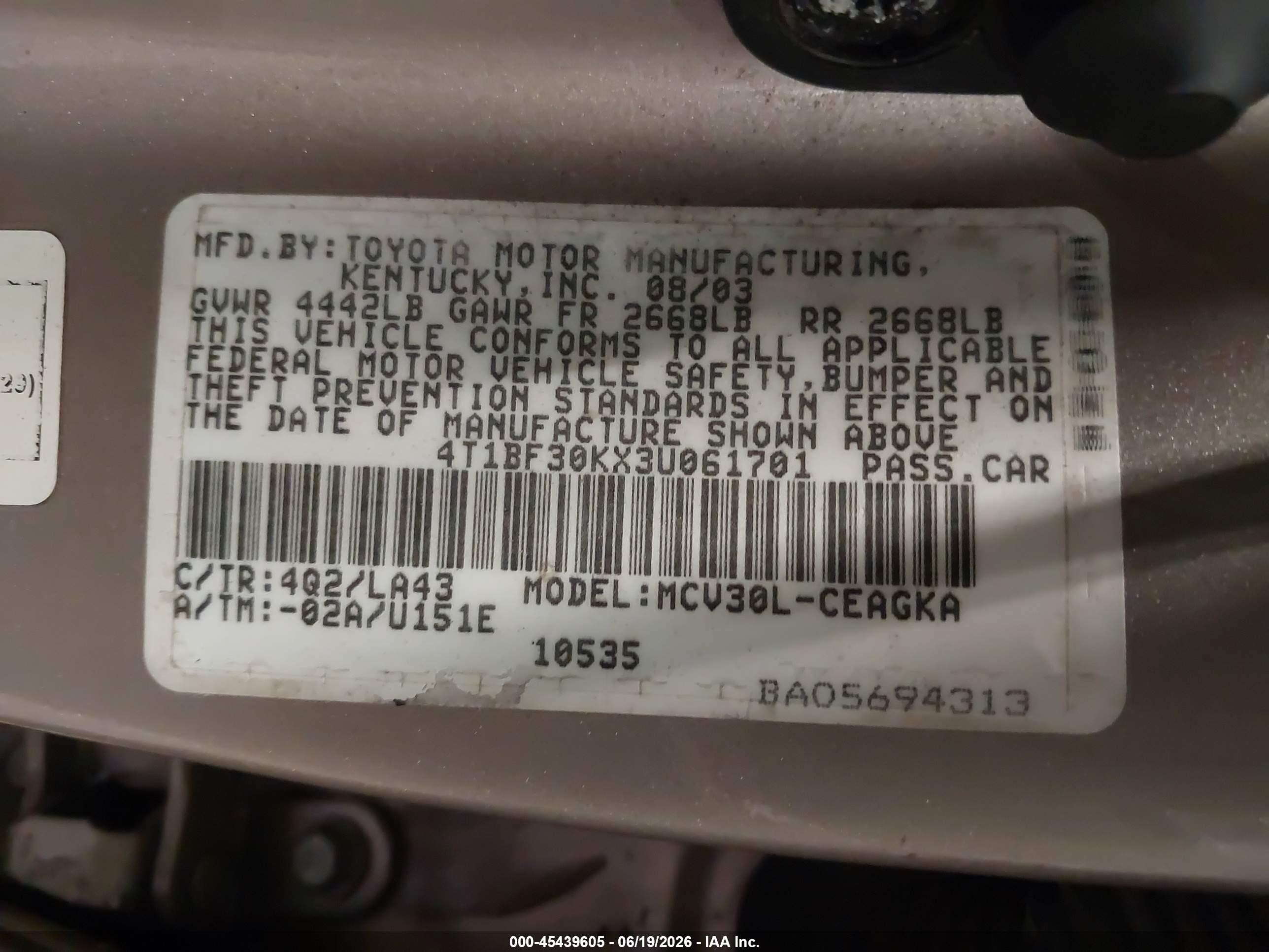 2003 Toyota Camry Xle V6 Gold vin: 4T1BF30KX3U061701
