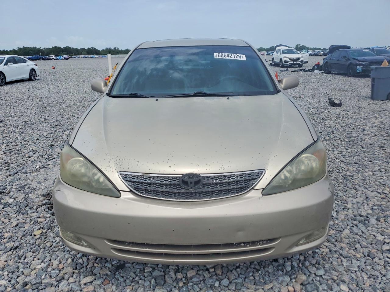 2003 Toyota Camry Se V6 Бежевый vin: 4T1BF30KX3U550602