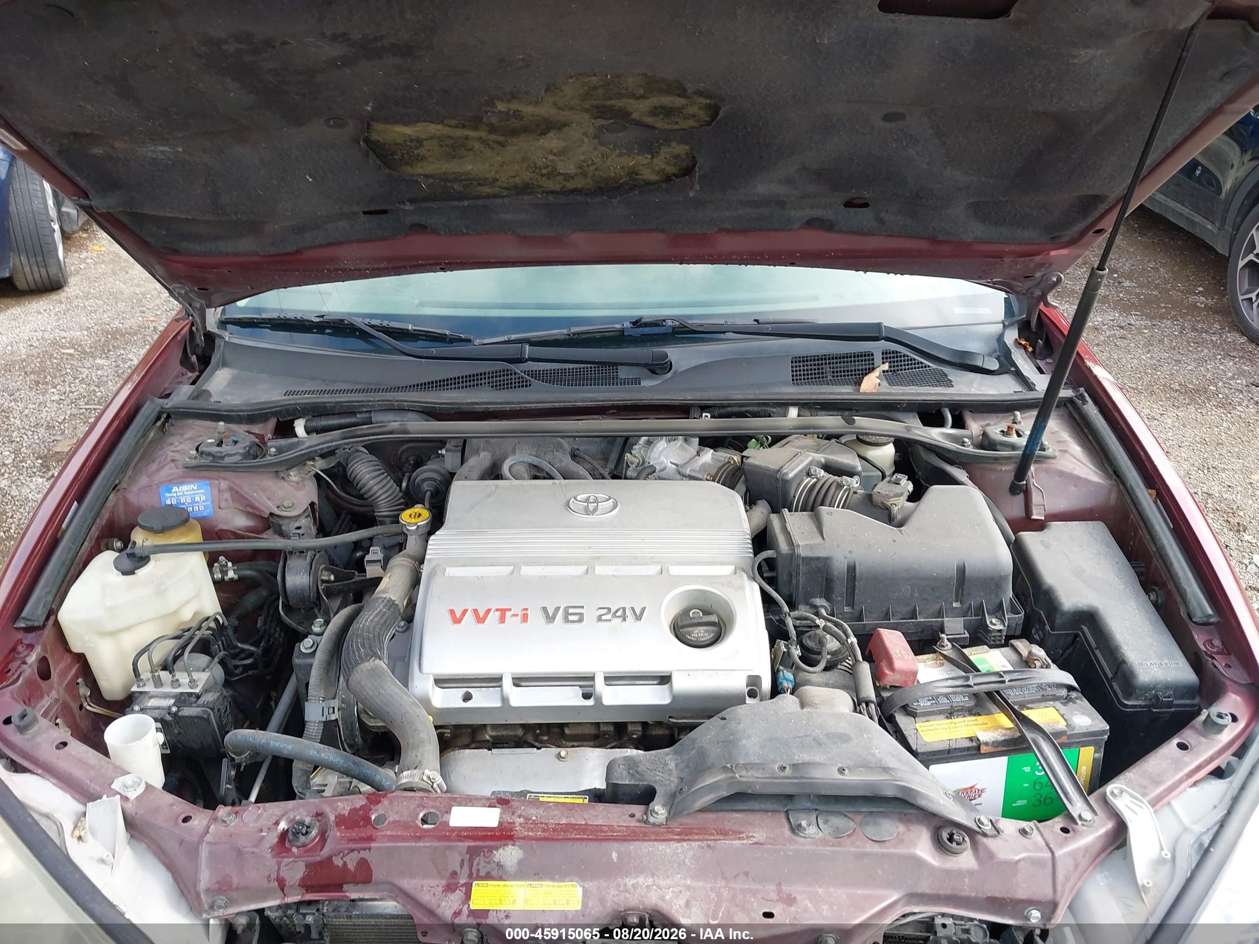 2004 Toyota Camry Le V6 Red vin: 4T1BF30KX4U066771
