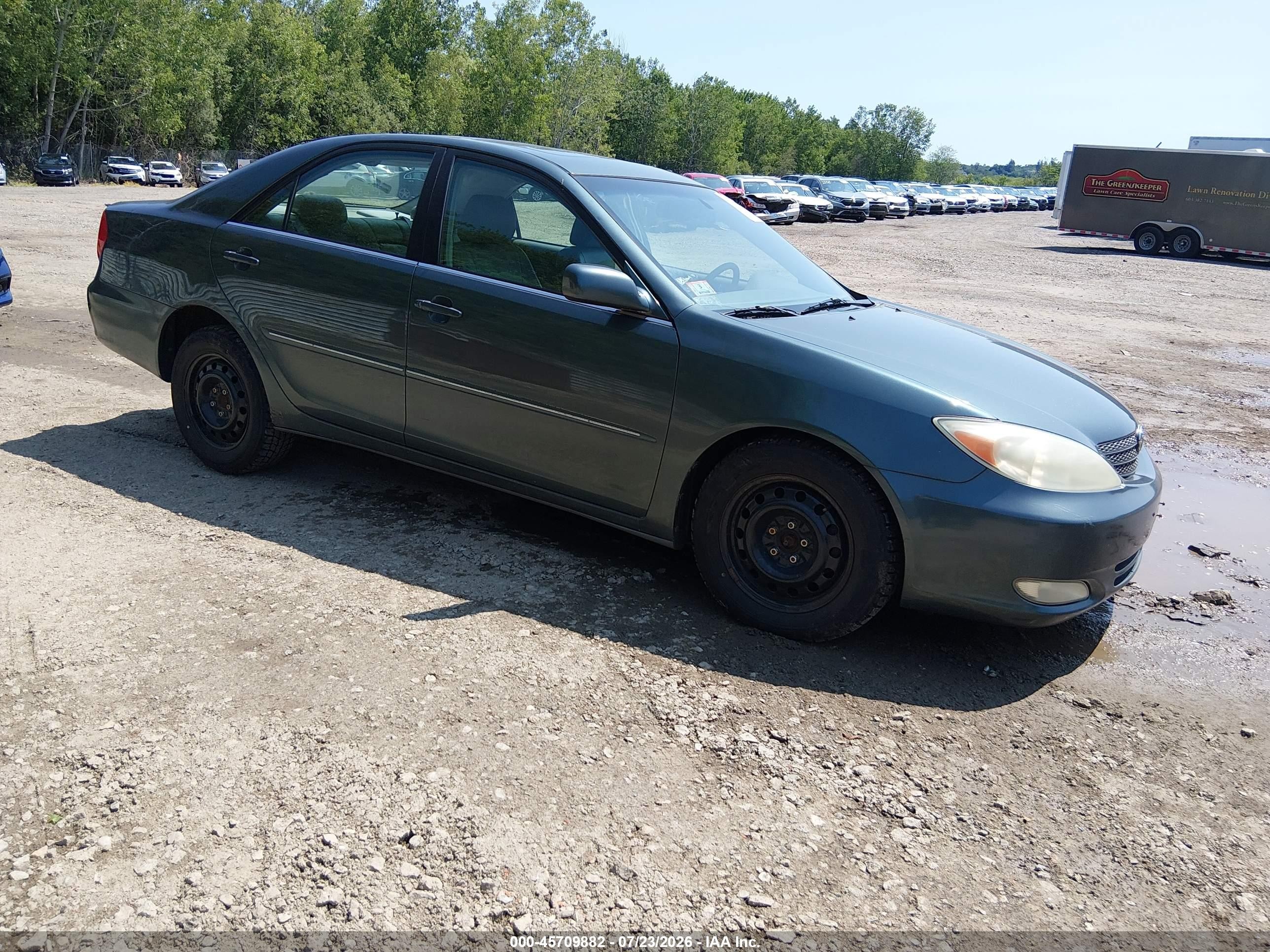 2004 Toyota Camry Xle V6 Green vin: 4T1BF30KX4U069394