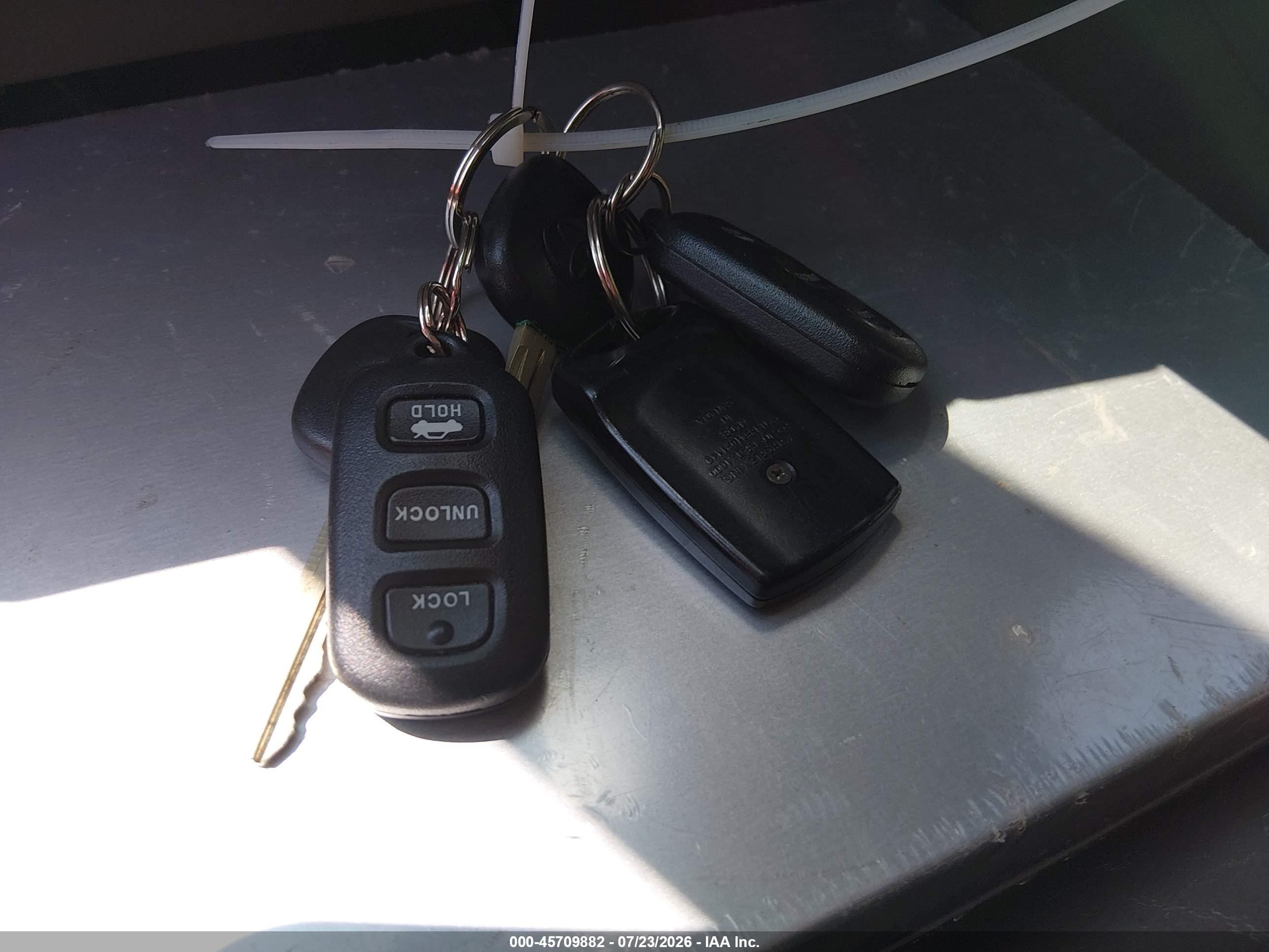 2004 Toyota Camry Xle V6 Green vin: 4T1BF30KX4U069394