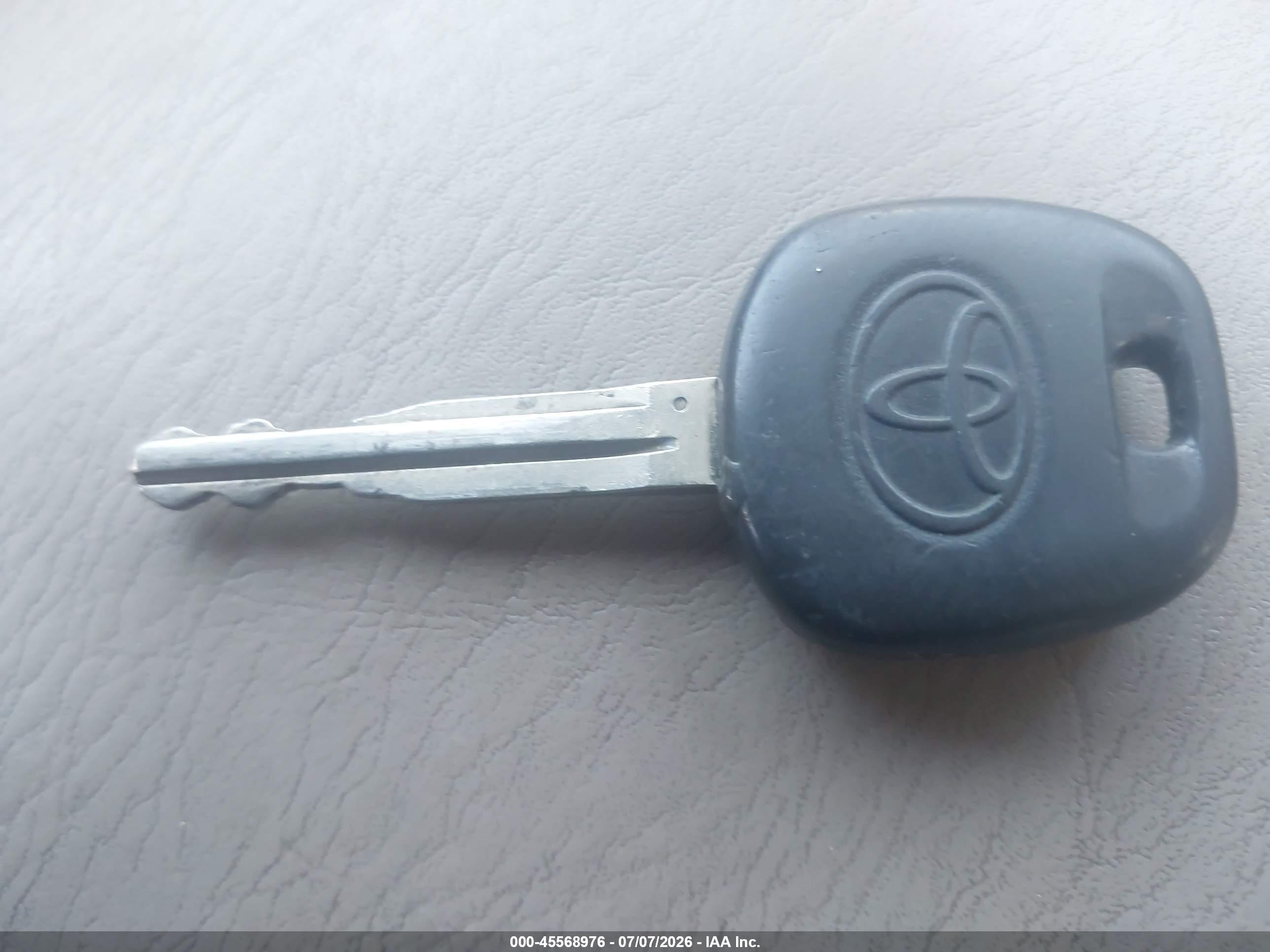 2004 Toyota Camry Le V6 Blue vin: 4T1BF30KX4U588445