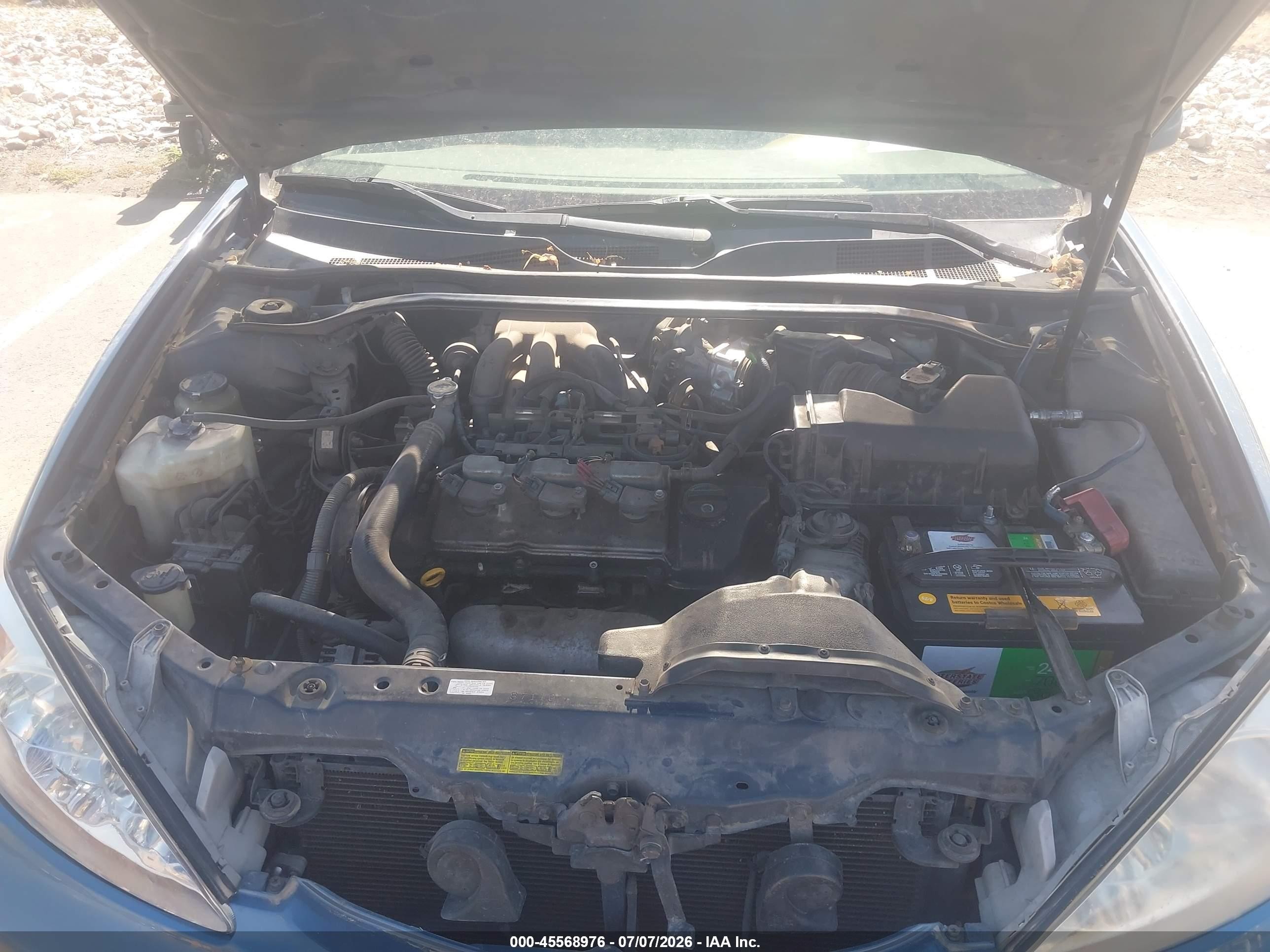 2004 Toyota Camry Le V6 Blue vin: 4T1BF30KX4U588445