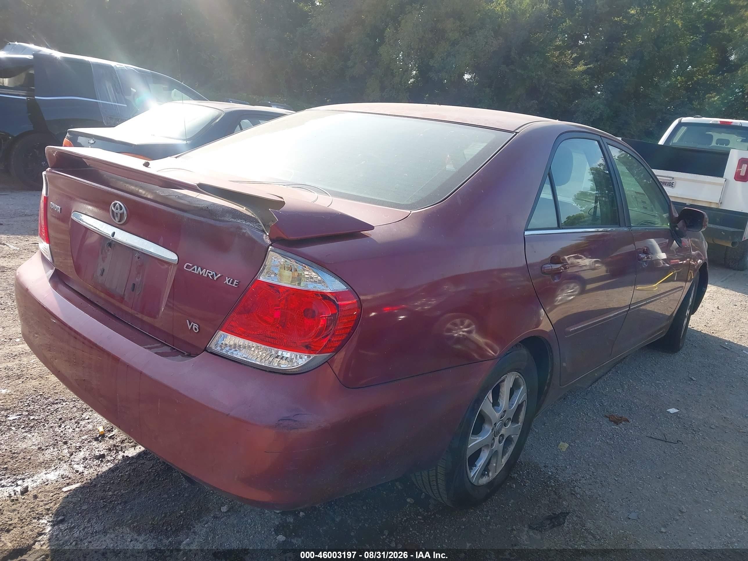 2005 Toyota Camry Xle V6 Maroon vin: 4T1BF30KX5U103738