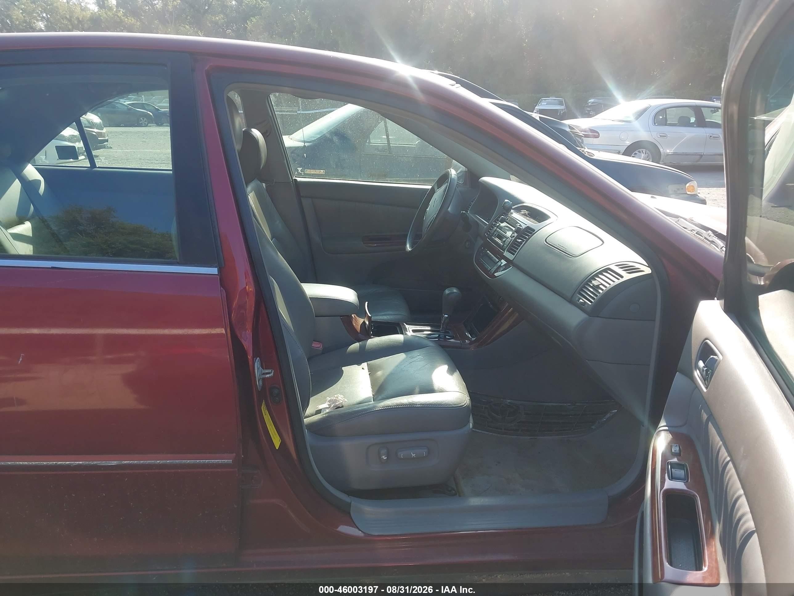2005 Toyota Camry Xle V6 Maroon vin: 4T1BF30KX5U103738