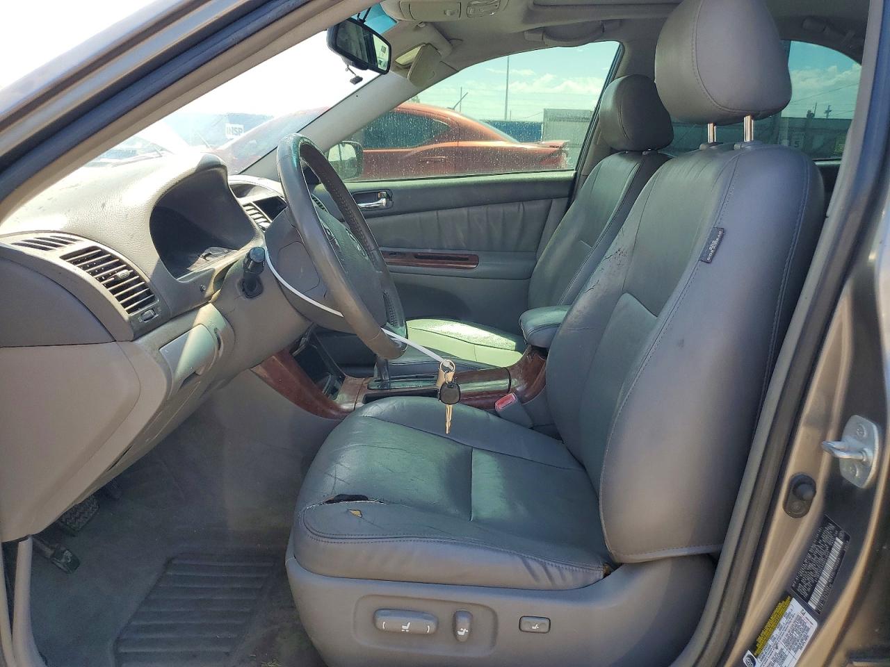2006 Toyota Camry Xle V6 Silver vin: 4T1BF30KX6U631605