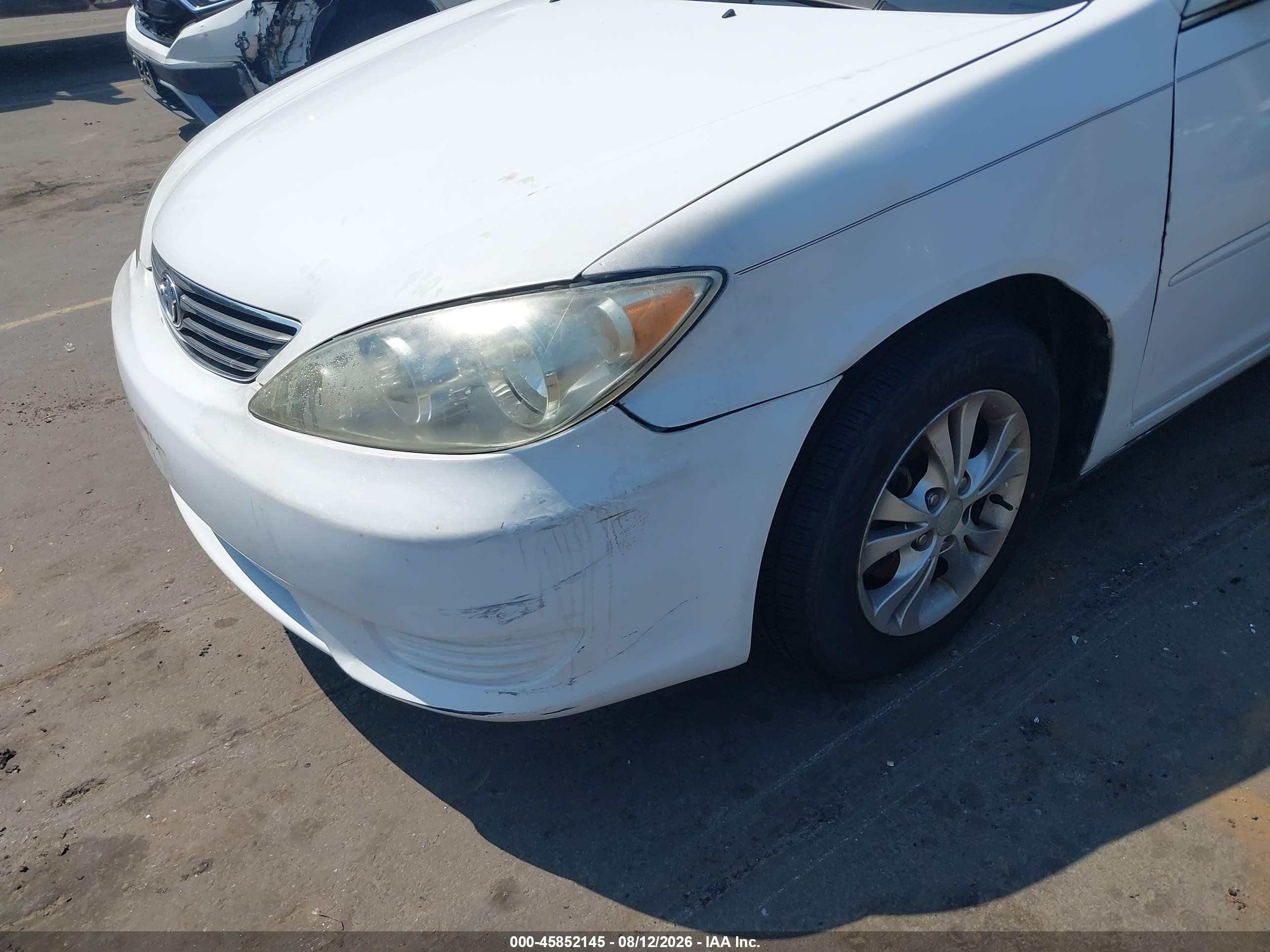 2006 Toyota Camry Le V6 White vin: 4T1BF30KX6U633337