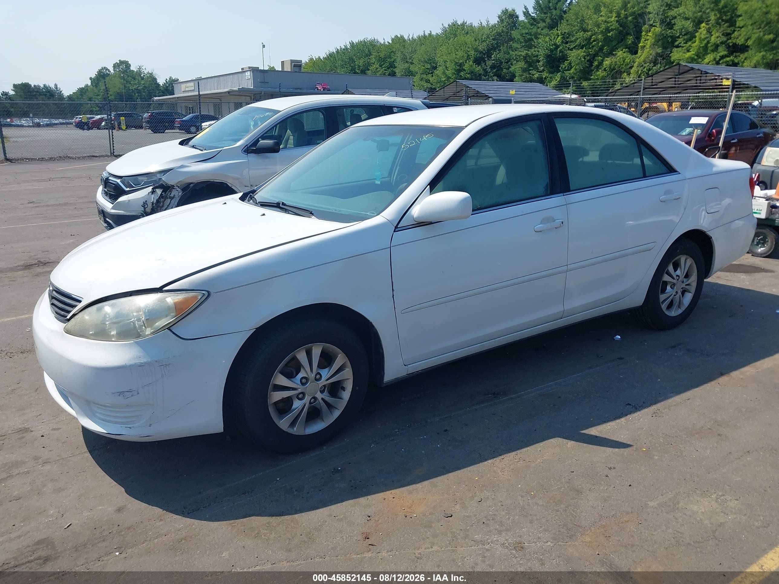 2006 Toyota Camry Le V6 White vin: 4T1BF30KX6U633337