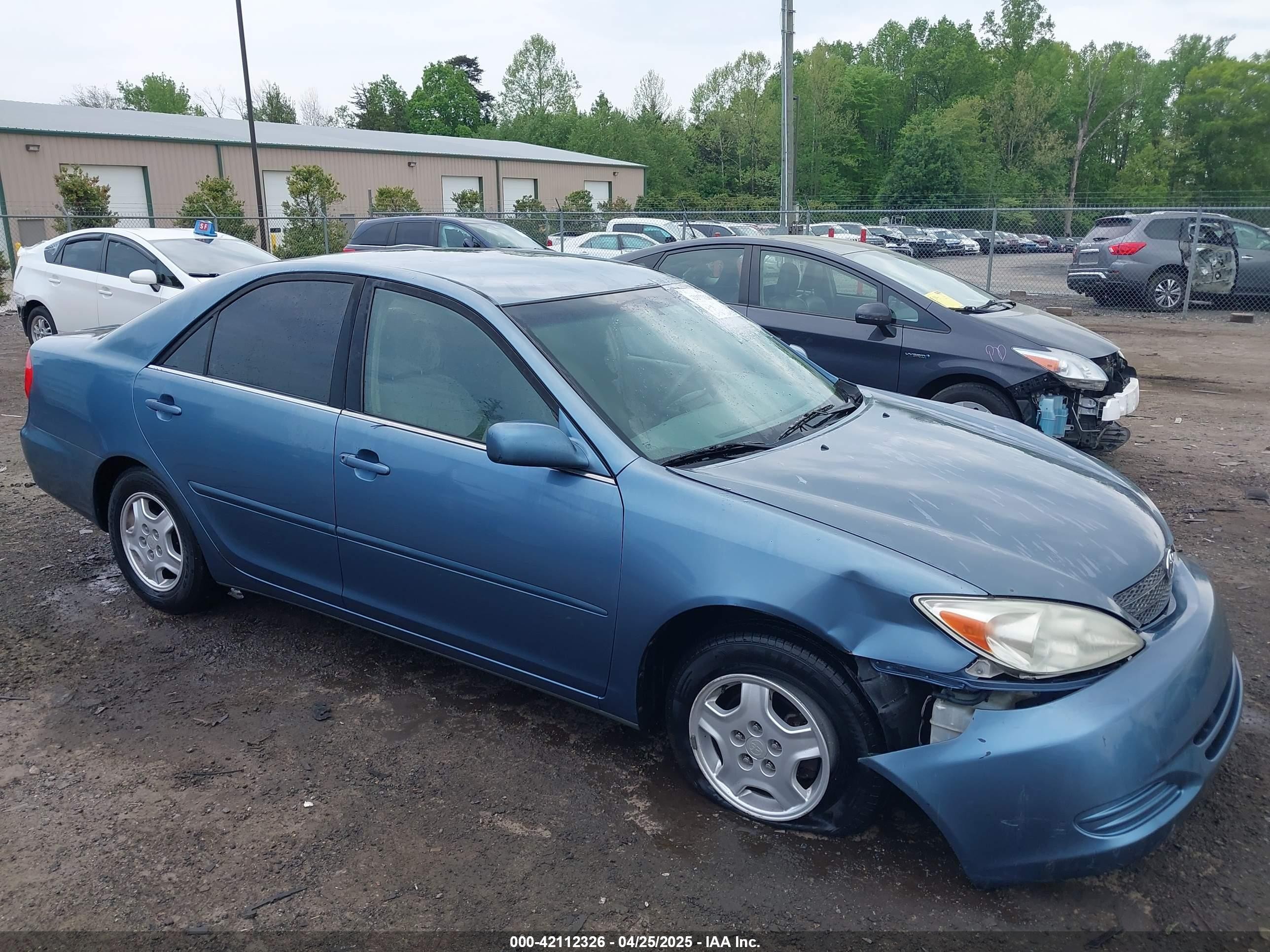 2002 Toyota Camry Le V6 Light Blue vin: 4T1BF32K02U518382