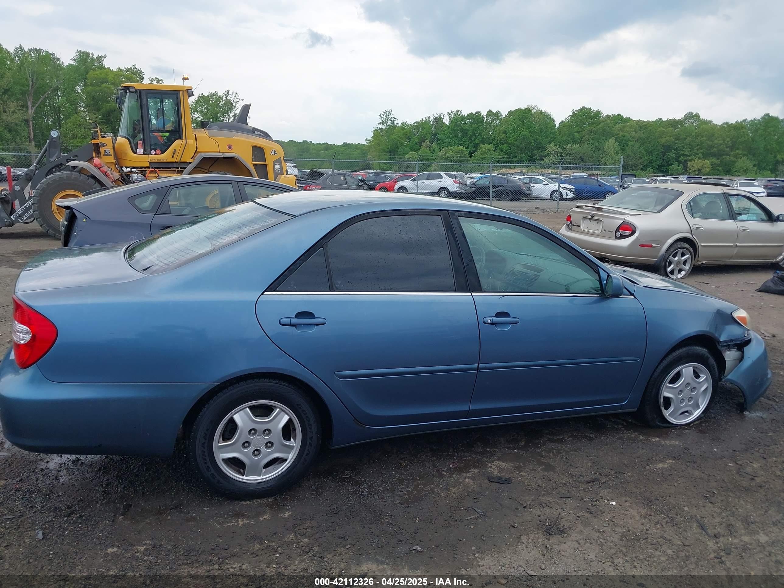 2002 Toyota Camry Le V6 Light Blue vin: 4T1BF32K02U518382