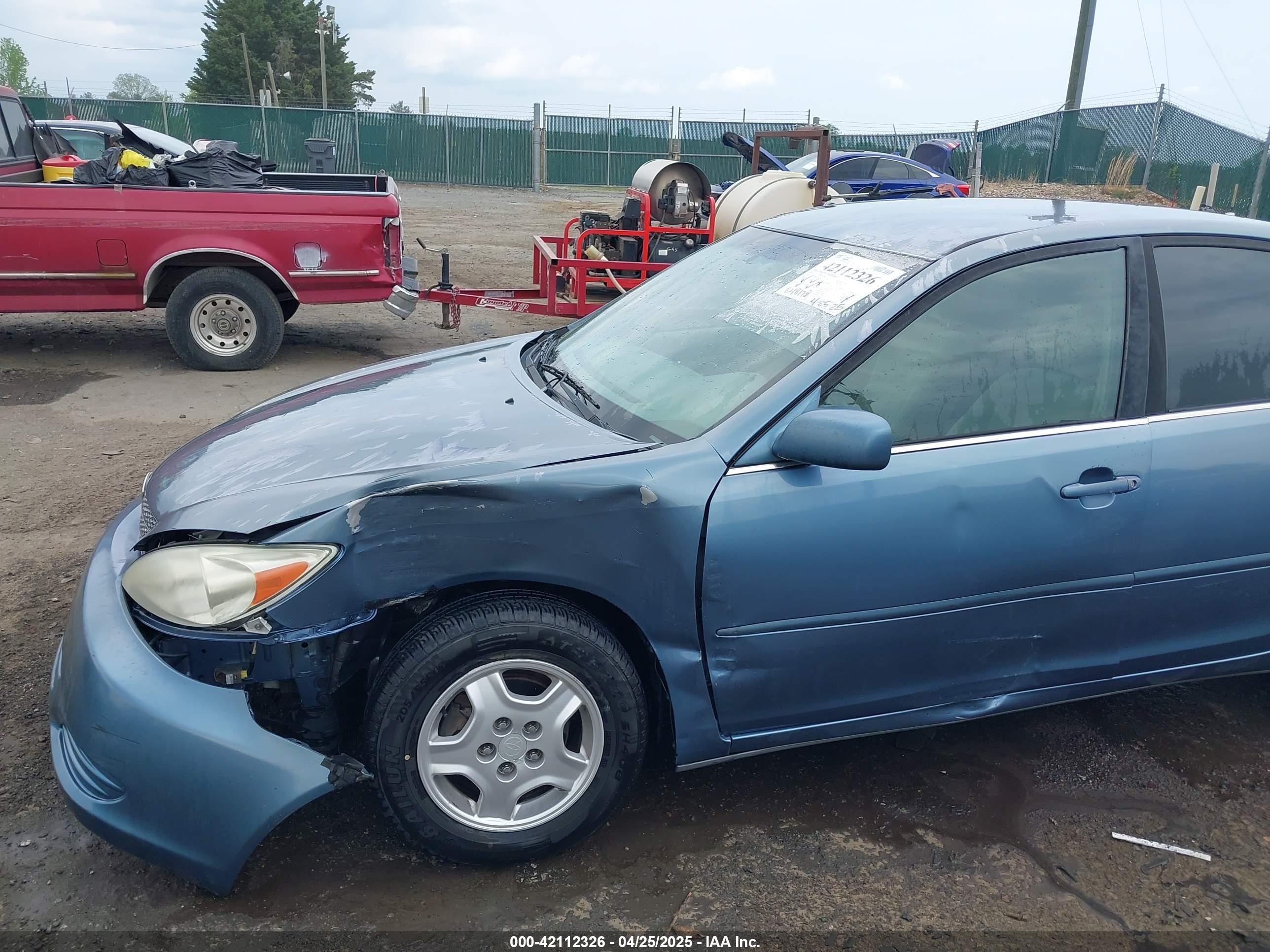 2002 Toyota Camry Le V6 Light Blue vin: 4T1BF32K02U518382