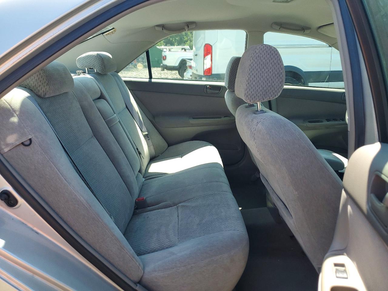 2003 Toyota Camry Le V6 Silver vin: 4T1BF32K03U547107