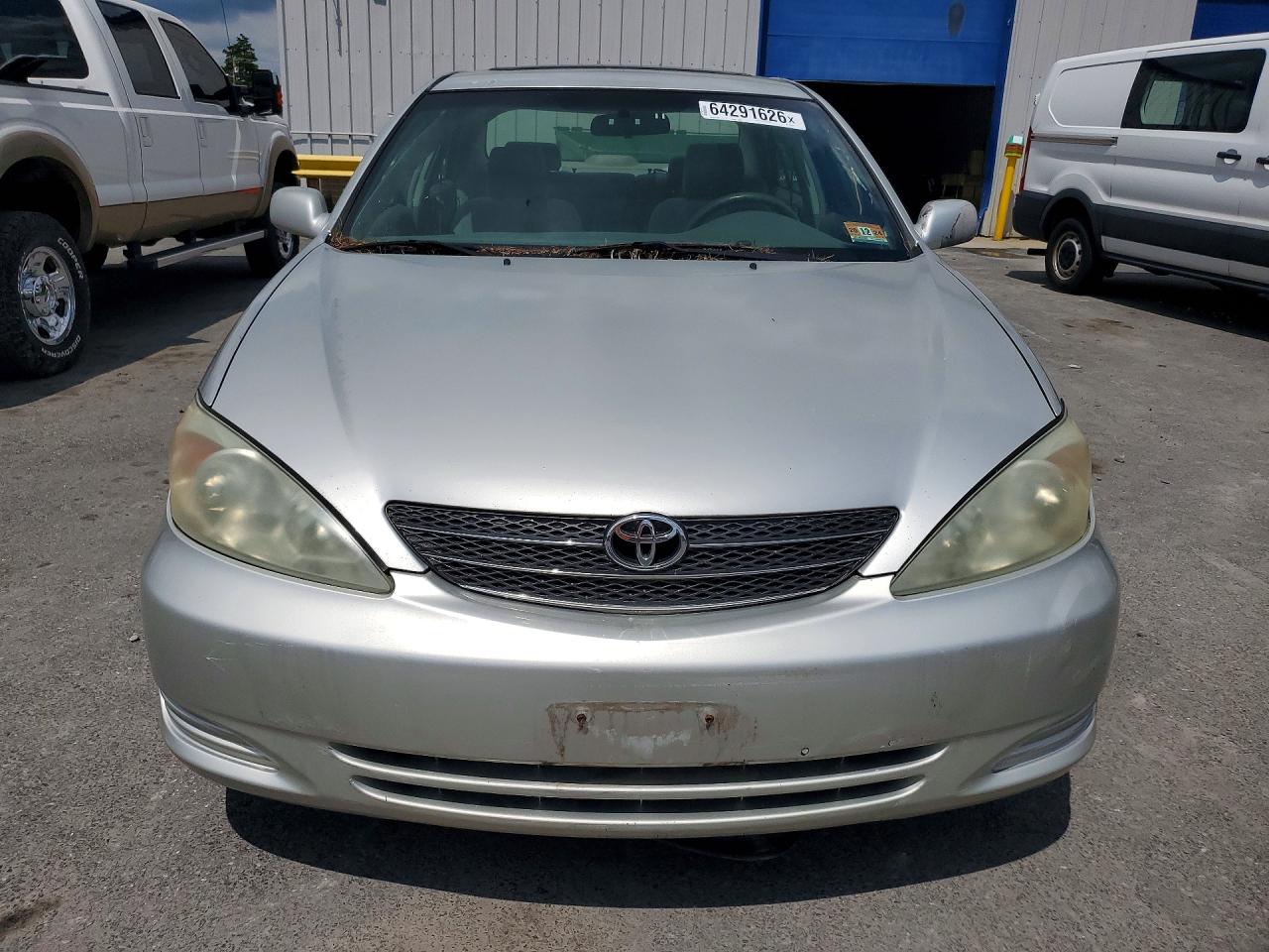 2003 Toyota Camry Le/xle/se Silver vin: 4T1BF32K03U548273