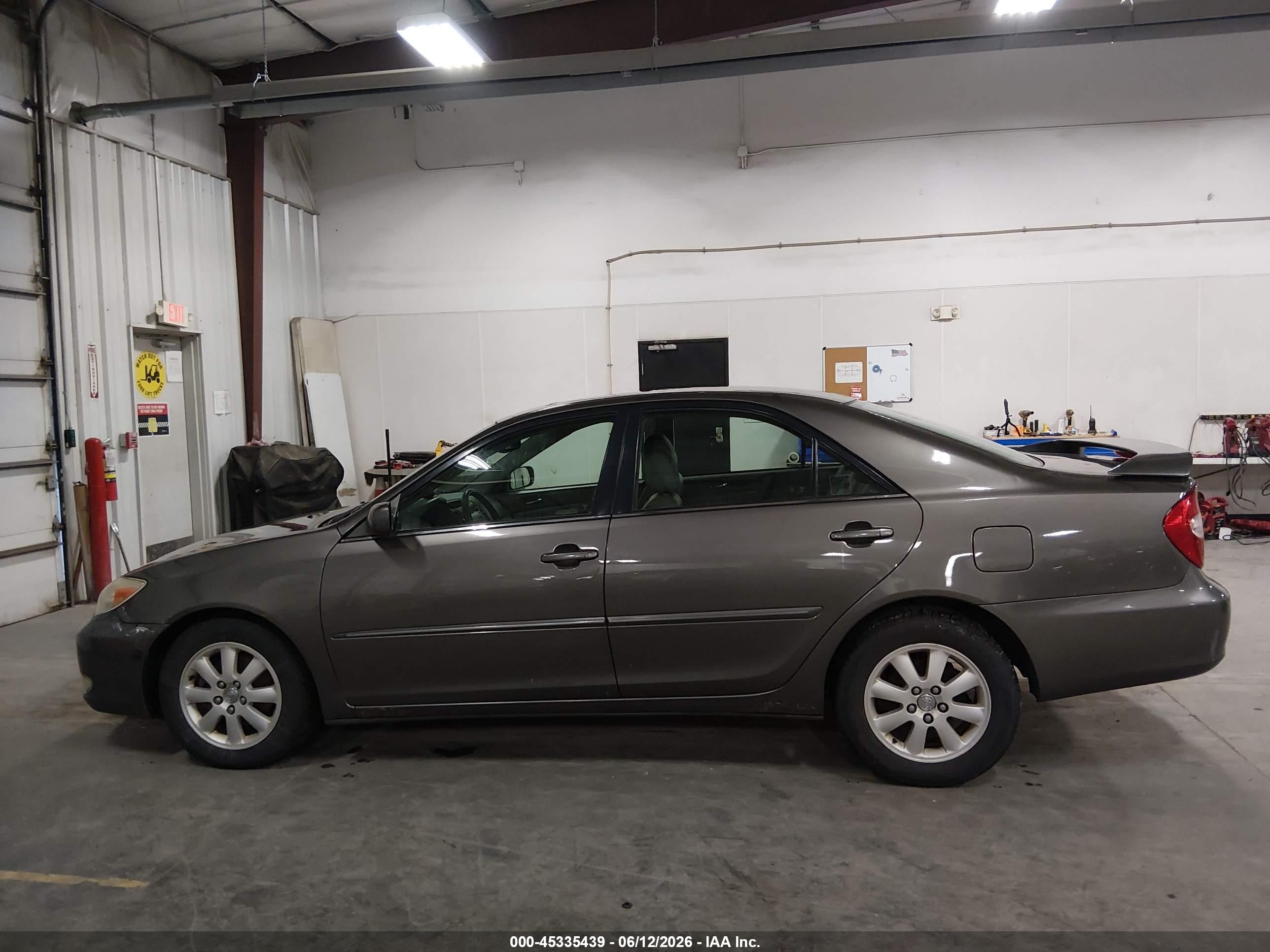 2003 Toyota Camry Xle V6 Gray vin: 4T1BF32K03U565784