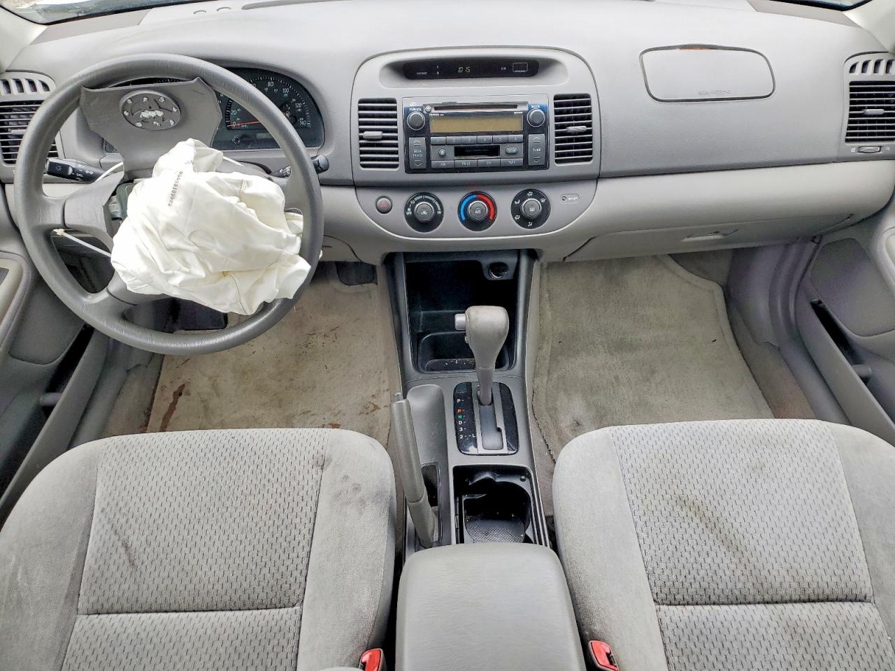 2004 Toyota Camry Le V6 Silver vin: 4T1BF32K04U068851