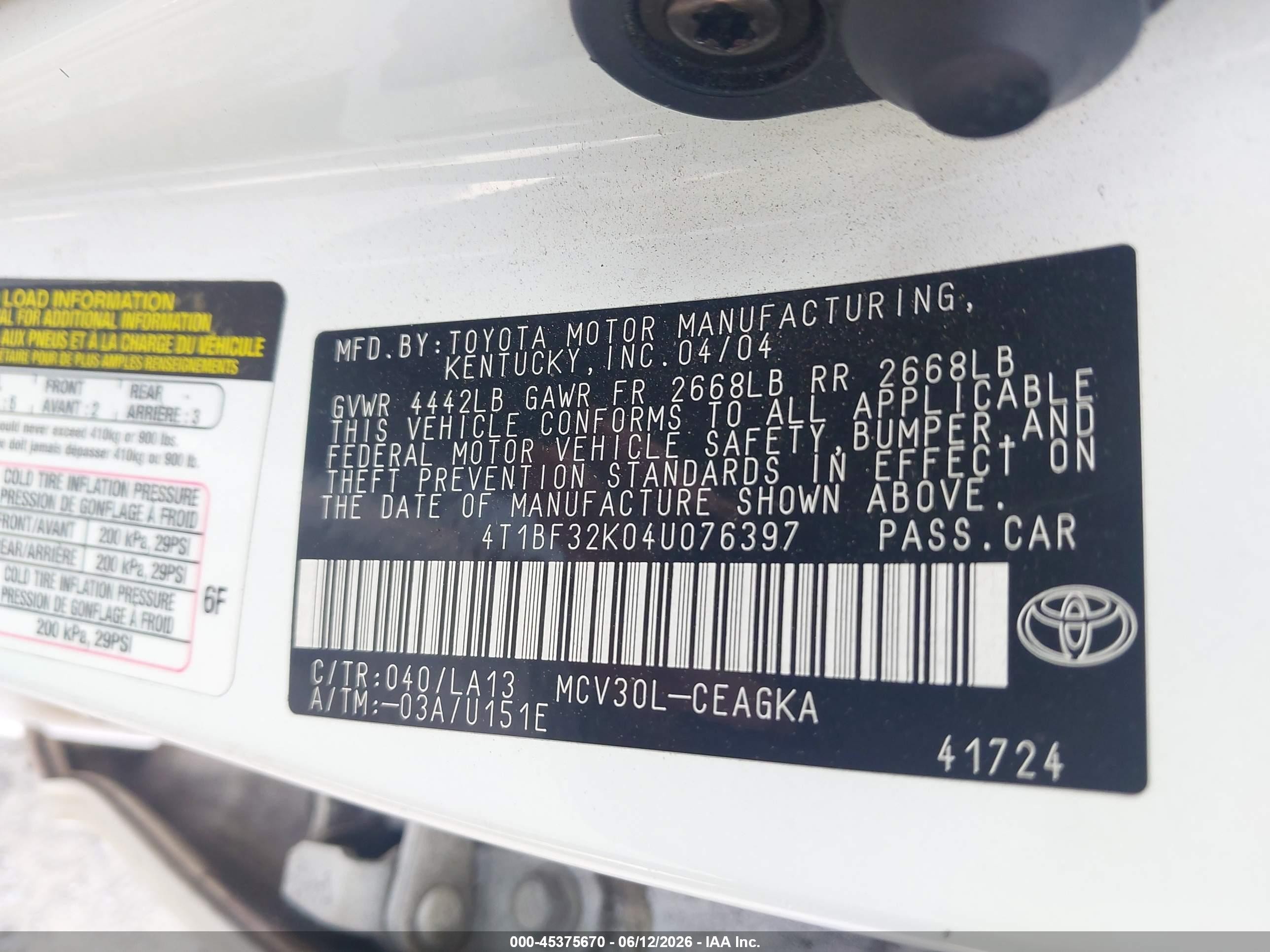2004 Toyota Camry Xle V6 White vin: 4T1BF32K04U076397