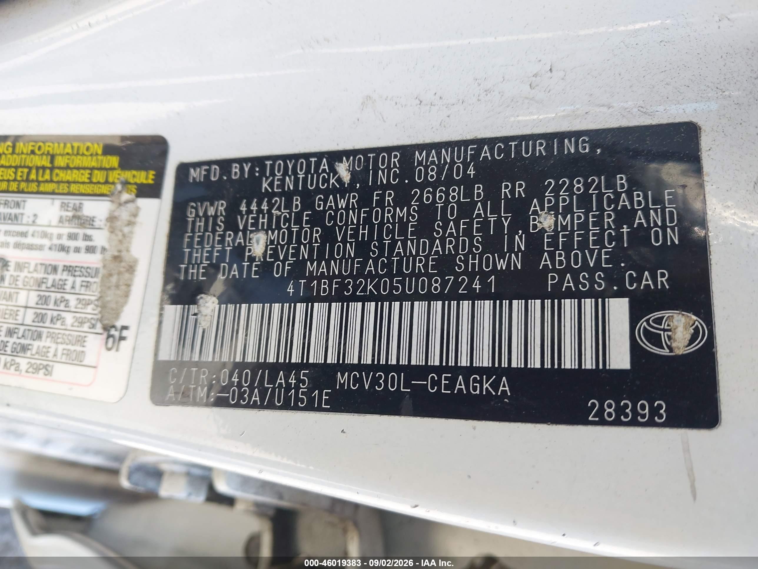 2005 Toyota Camry Xle V6 White vin: 4T1BF32K05U087241