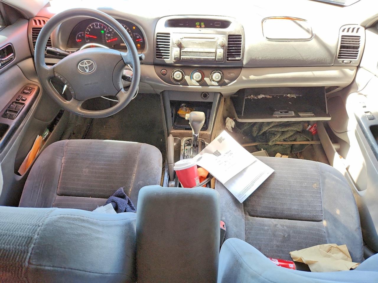 2005 Toyota Camry Le V6 Red vin: 4T1BF32K05U094982