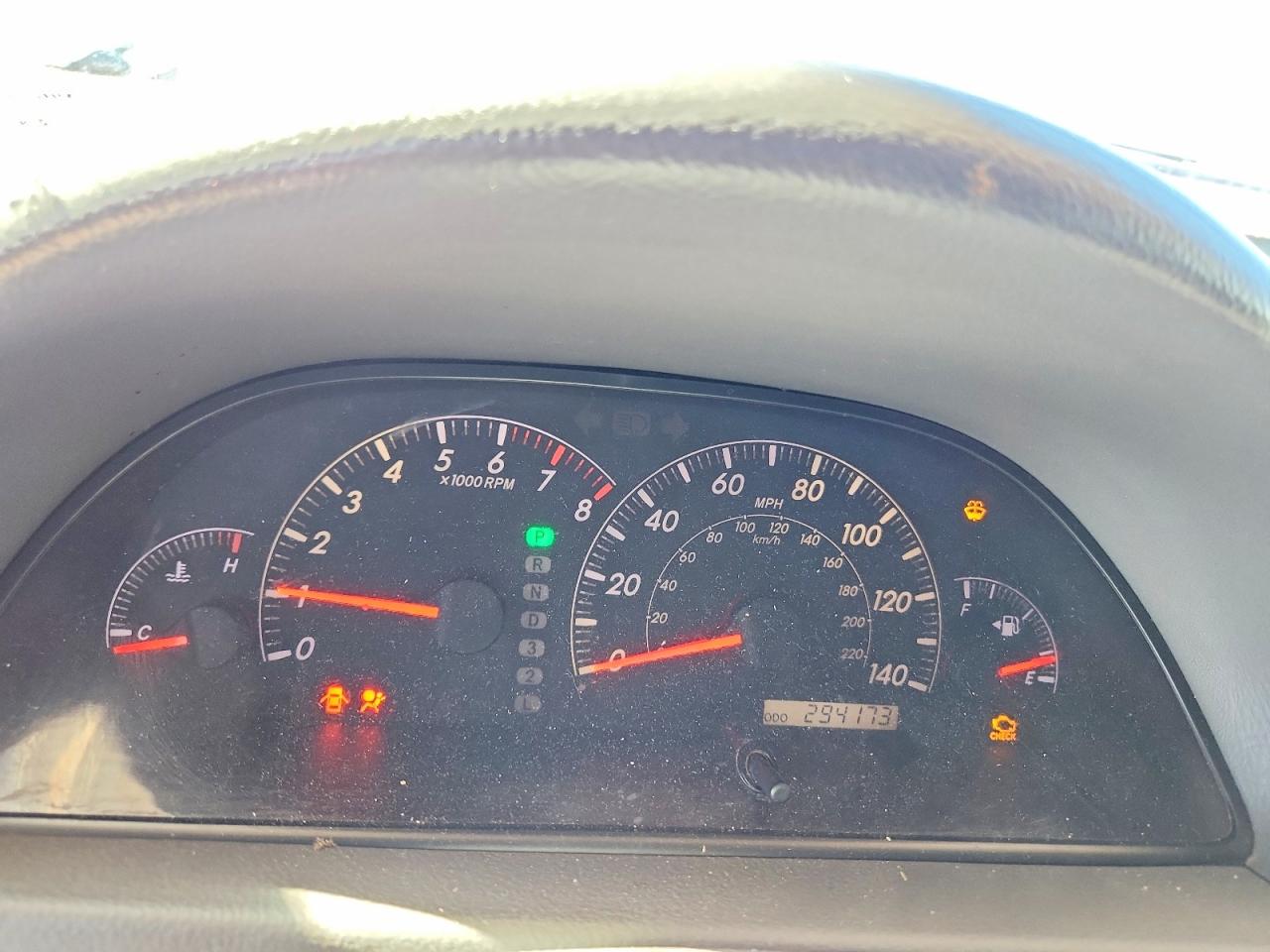 2005 Toyota Camry Le V6 Red vin: 4T1BF32K05U094982