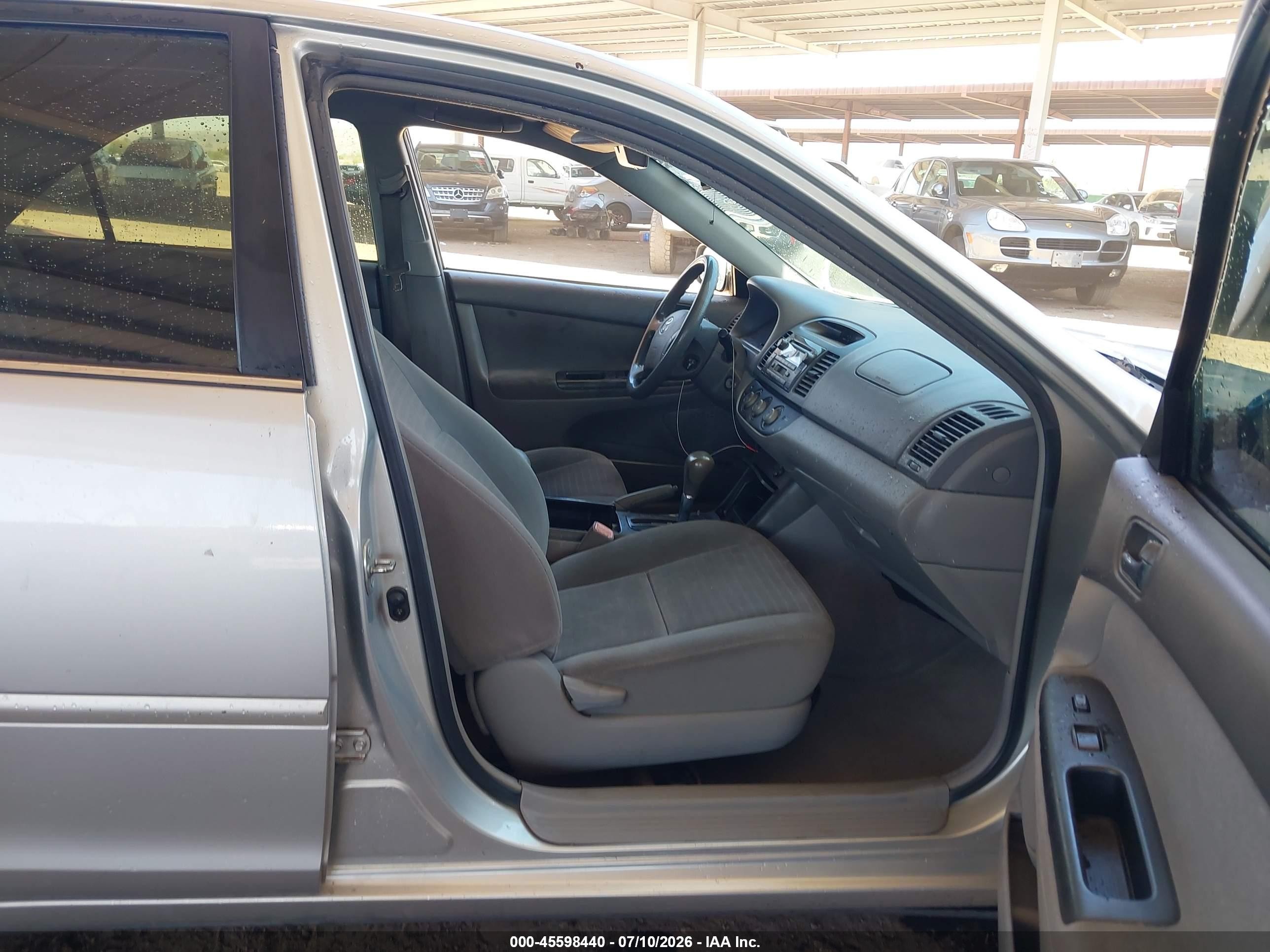 2005 Toyota Camry Le V6 Gray vin: 4T1BF32K05U099745