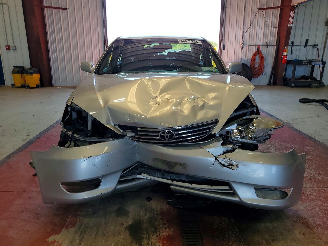 2005 Toyota Camry Xle V6 Silver vin: 4T1BF32K05U603176