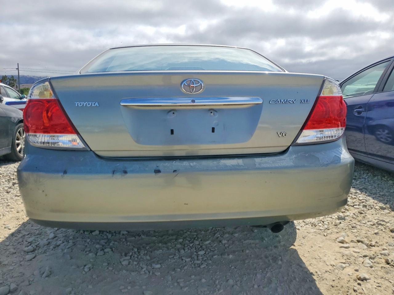 2005 Toyota Camry Xle V6 Gray vin: 4T1BF32K05U619023