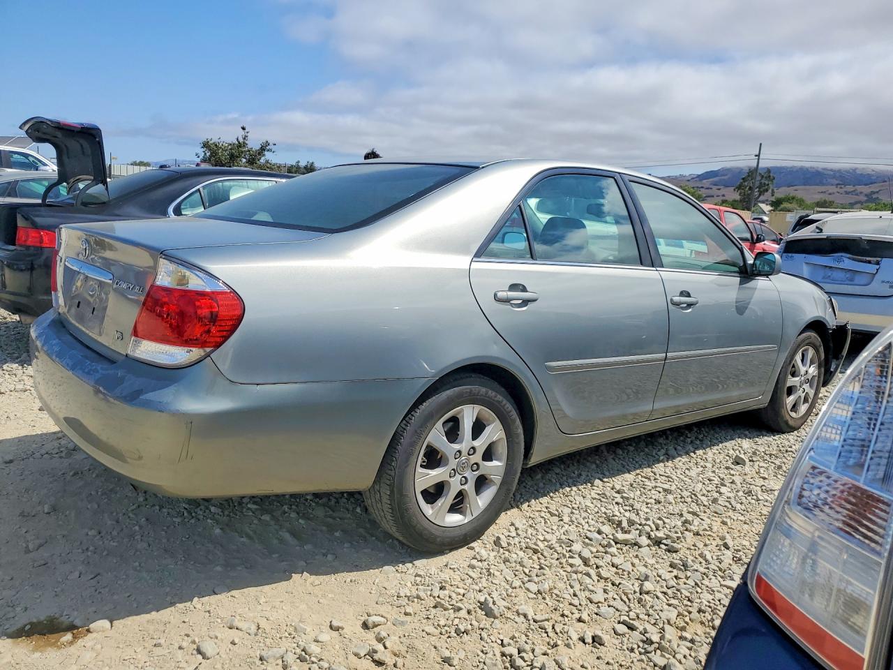 2005 Toyota Camry Xle V6 Gray vin: 4T1BF32K05U619023