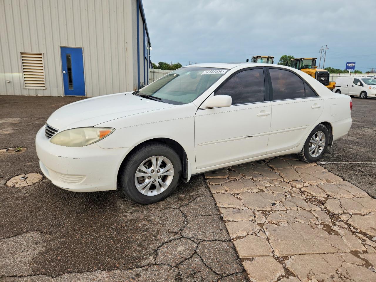 2006 Toyota Camry Le V6 White vin: 4T1BF32K06U625146