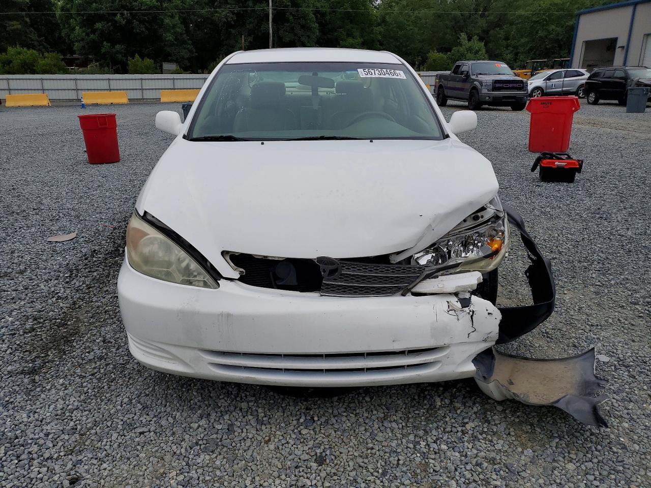 2002 Toyota Camry Le V6 White vin: 4T1BF32K12U019719