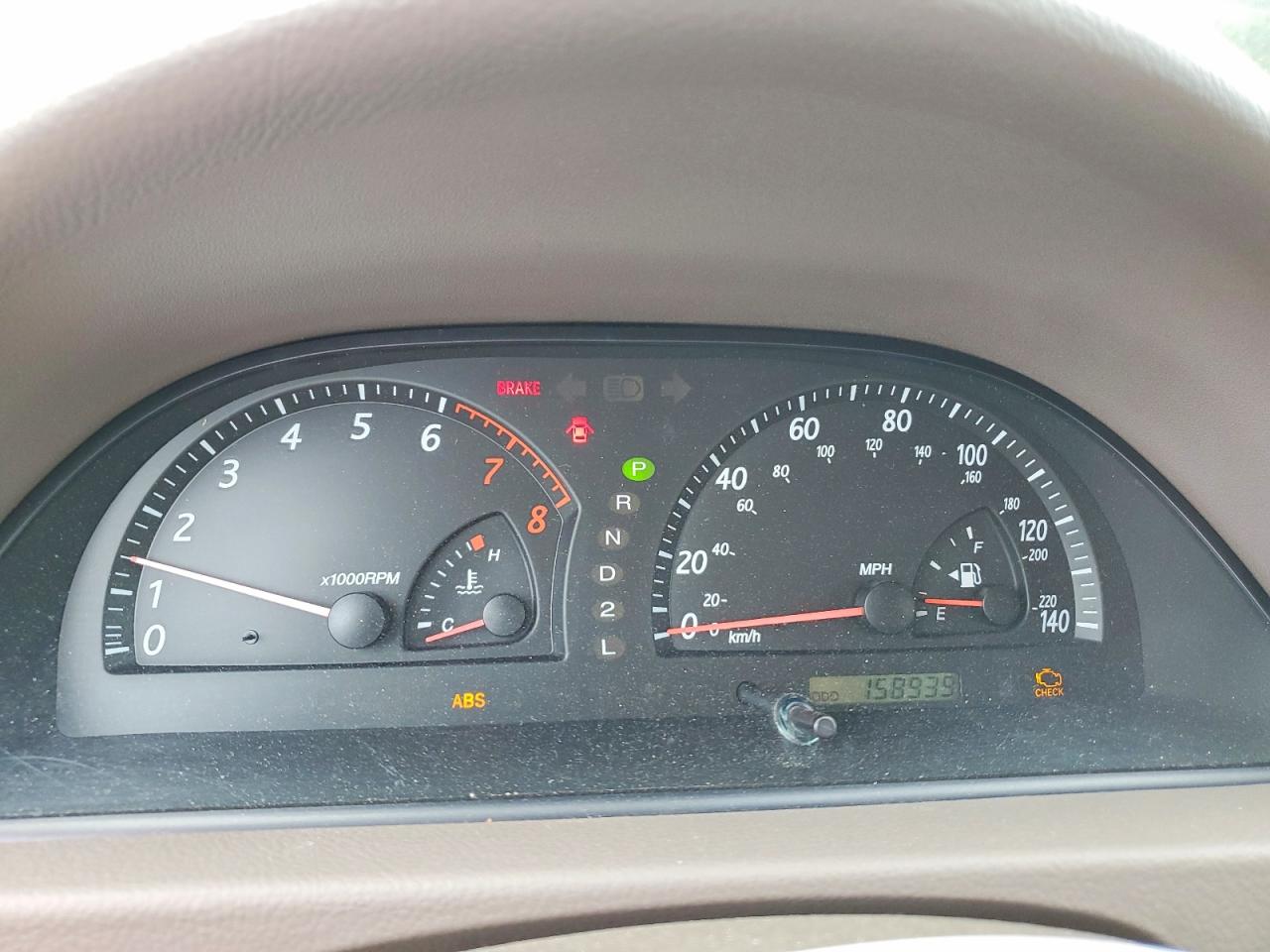 2002 Toyota Camry Le V6 White vin: 4T1BF32K12U019719