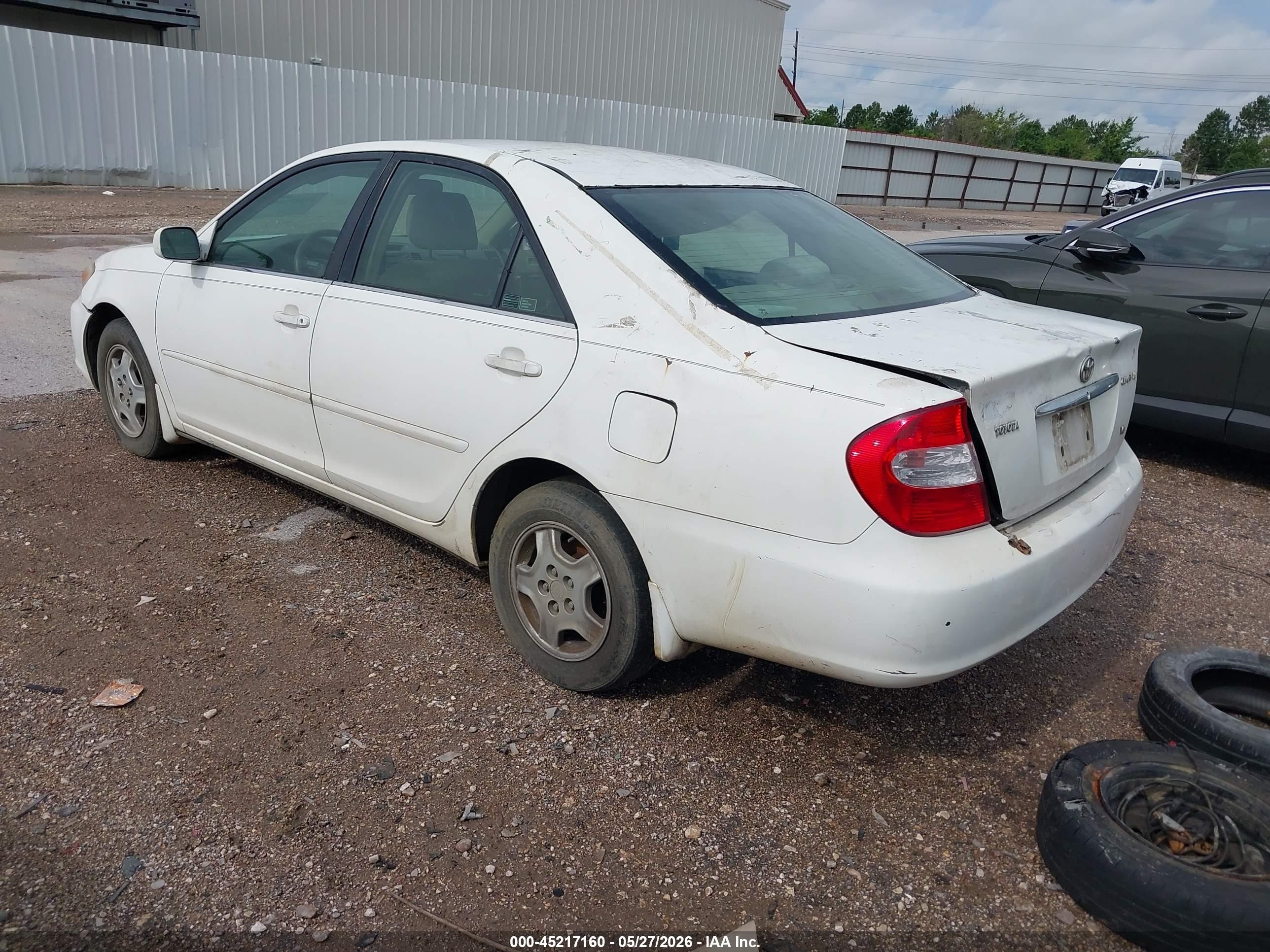2002 Toyota Camry Le V6 Белый vin: 4T1BF32K12U022345