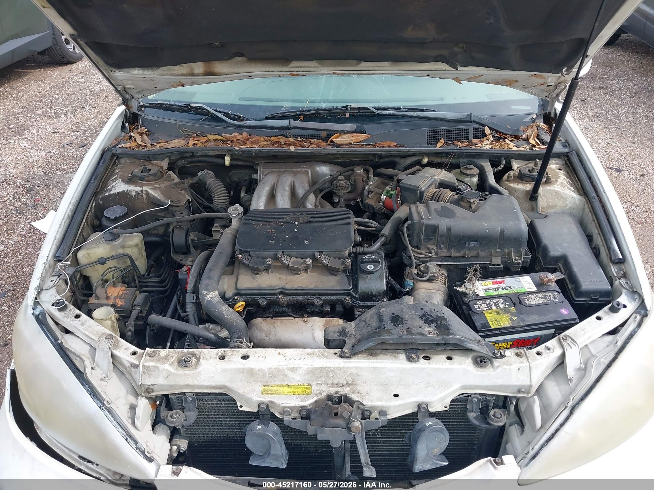 2002 Toyota Camry Le V6 Белый vin: 4T1BF32K12U022345