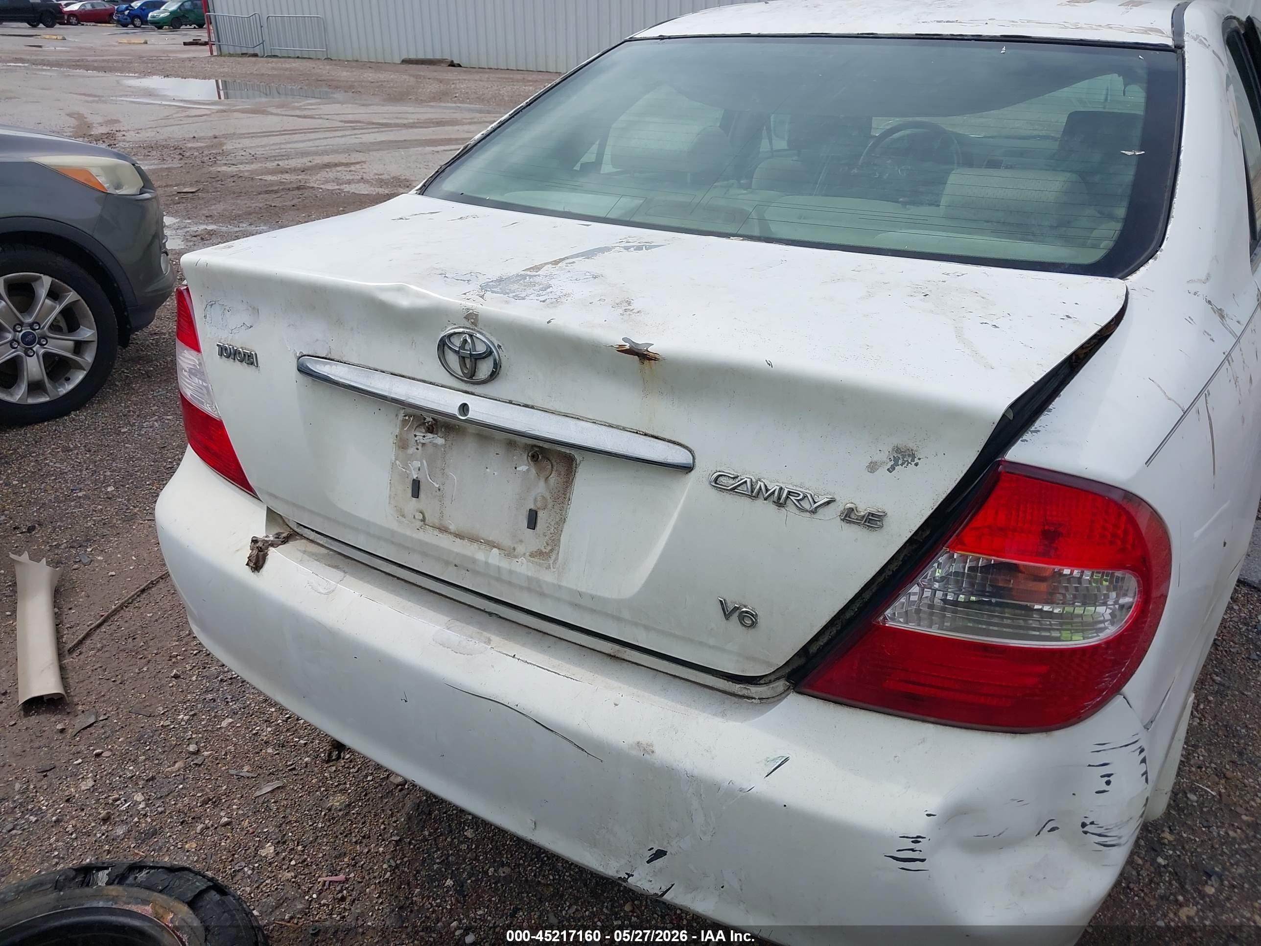 2002 Toyota Camry Le V6 Белый vin: 4T1BF32K12U022345