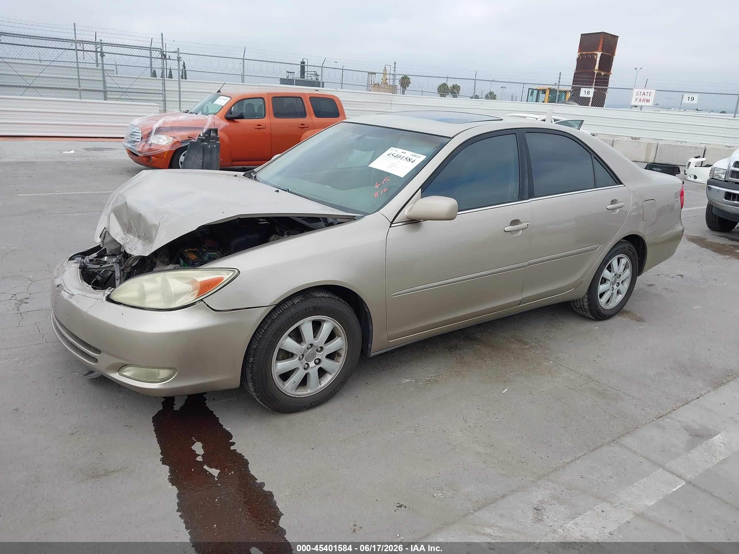 2003 Toyota Camry Xle V6 Gold vin: 4T1BF32K13U052138