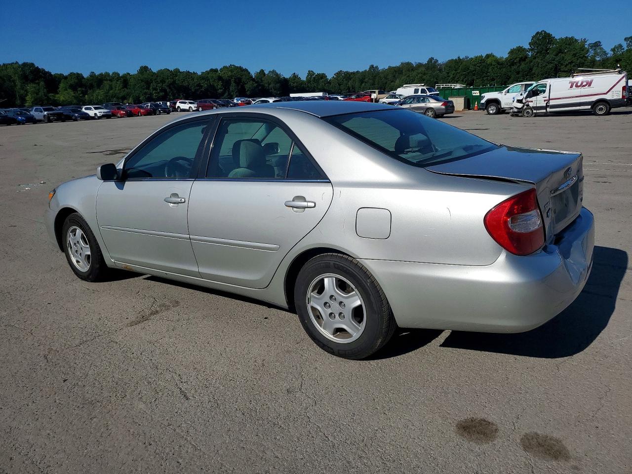 2003 Toyota Camry Le V6 Silver vin: 4T1BF32K13U566359