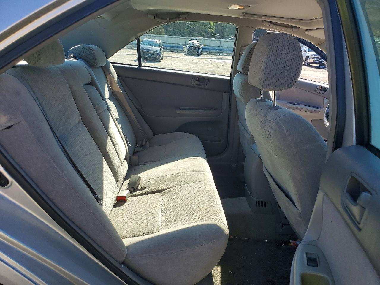 2003 Toyota Camry Le V6 Silver vin: 4T1BF32K13U566359