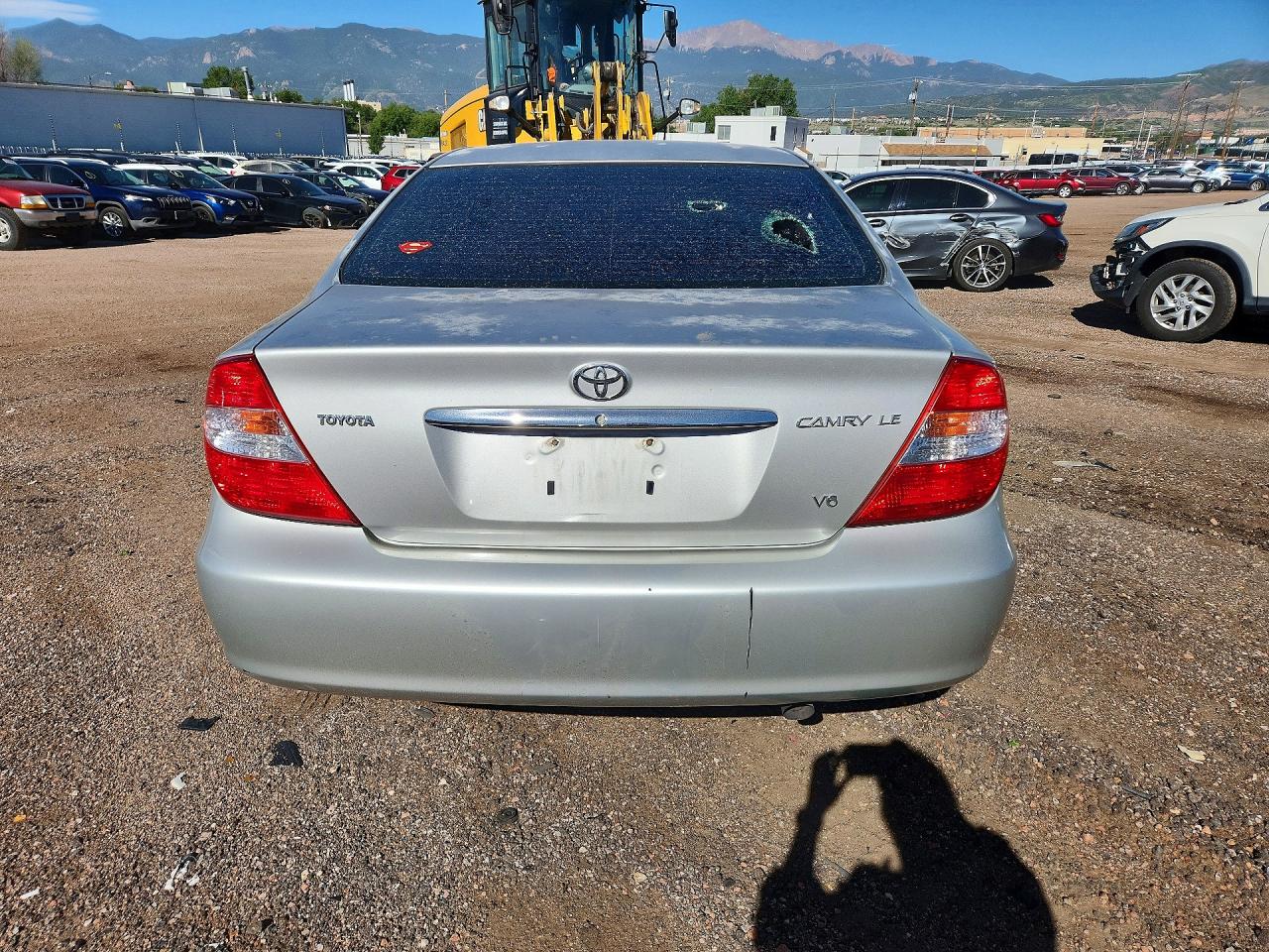 2004 Toyota Camry Le V6 Silver vin: 4T1BF32K14U073279