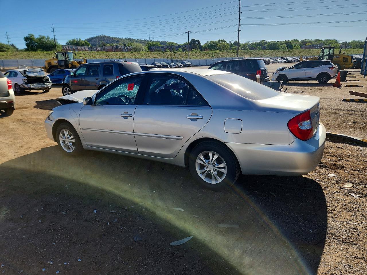 2004 Toyota Camry Le V6 Silver vin: 4T1BF32K14U073279