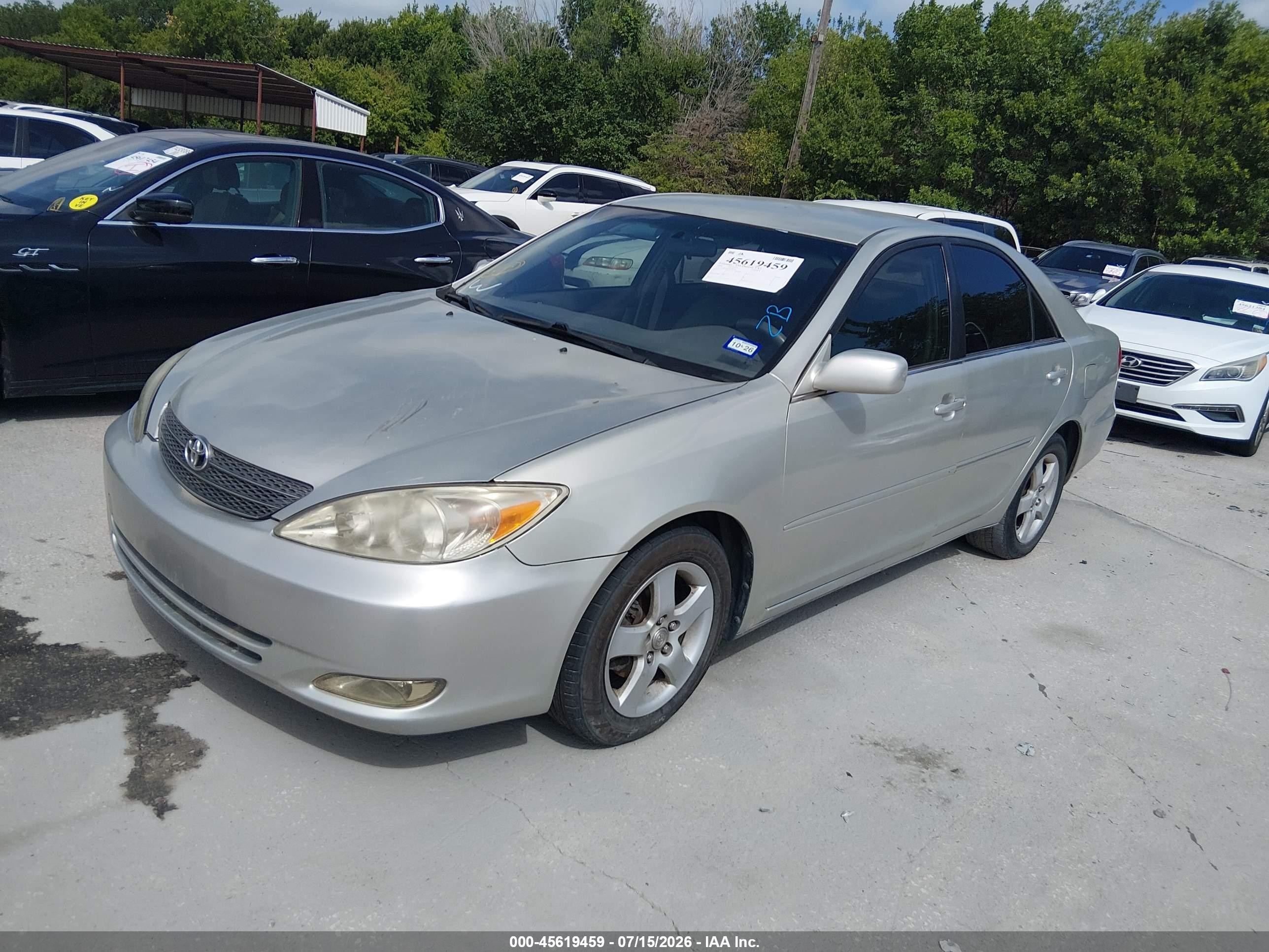 2004 Toyota Camry Le V6 Silver vin: 4T1BF32K14U586208