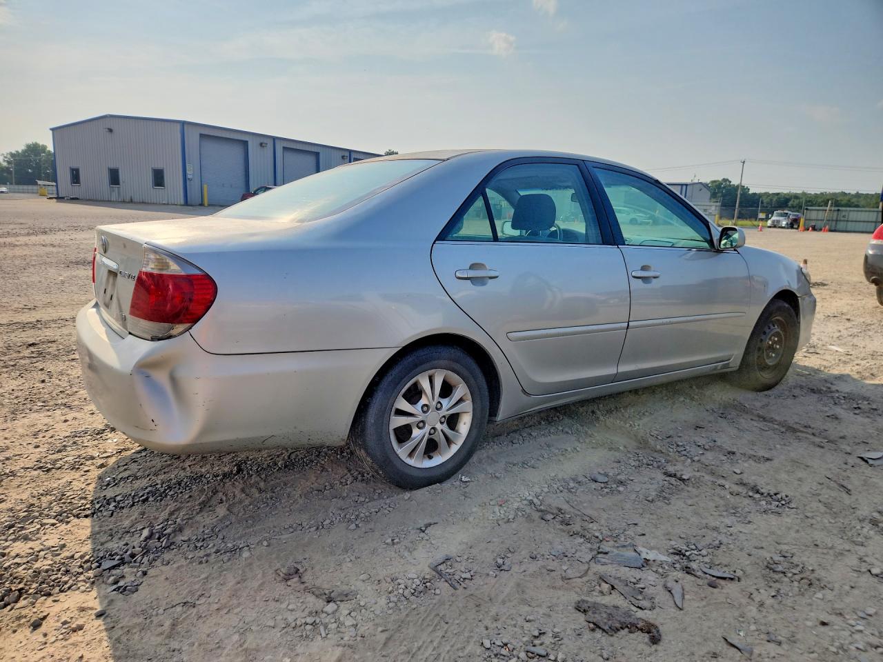 2005 Toyota Camry Le V6 Silver vin: 4T1BF32K15U087104