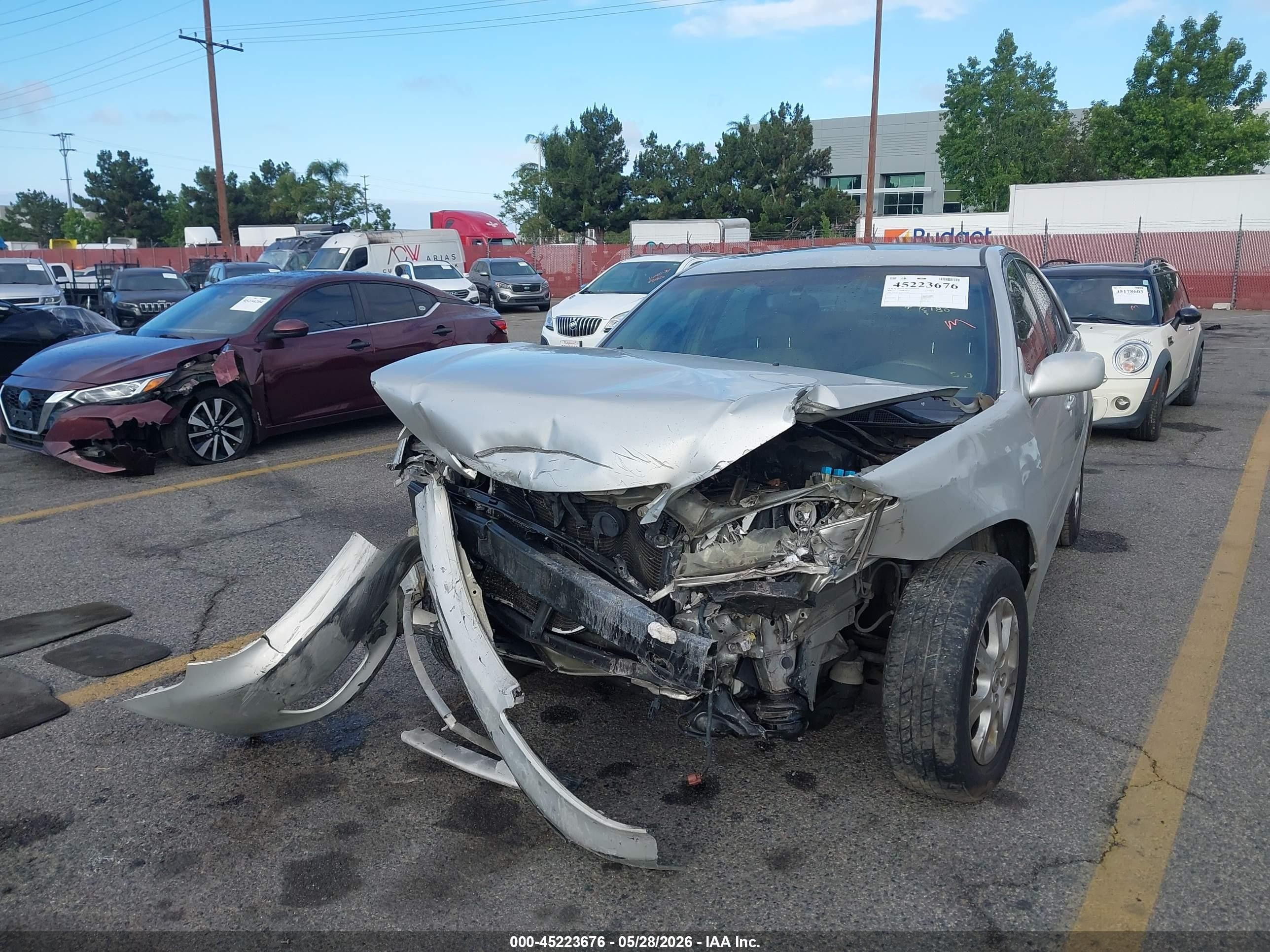 2005 Toyota Camry Xle V6 Silver vin: 4T1BF32K15U592365